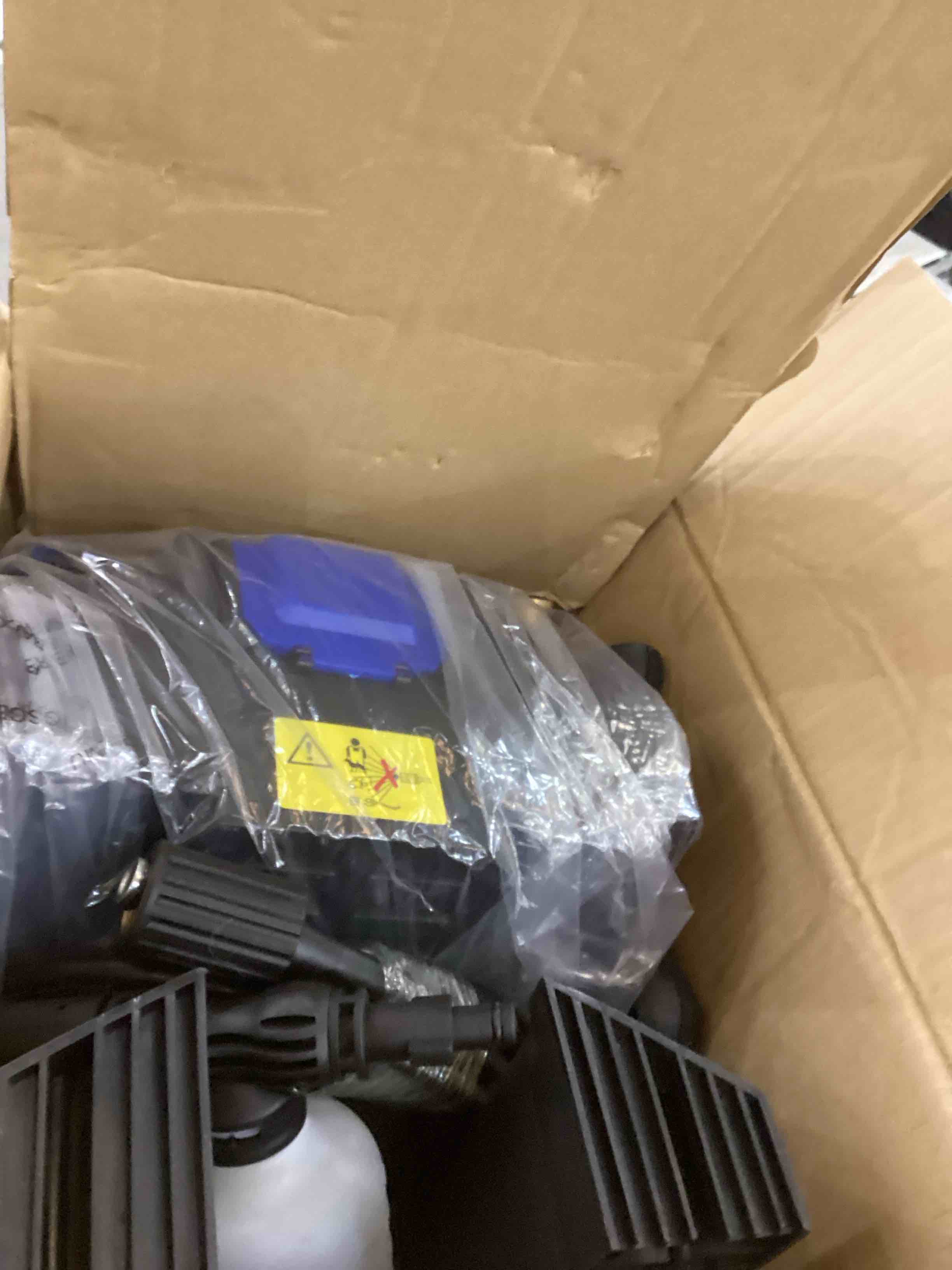 https://s3.amazonaws.com/lotting-images-prod/bidfta/PPE2543519_1752159437435.jpeg