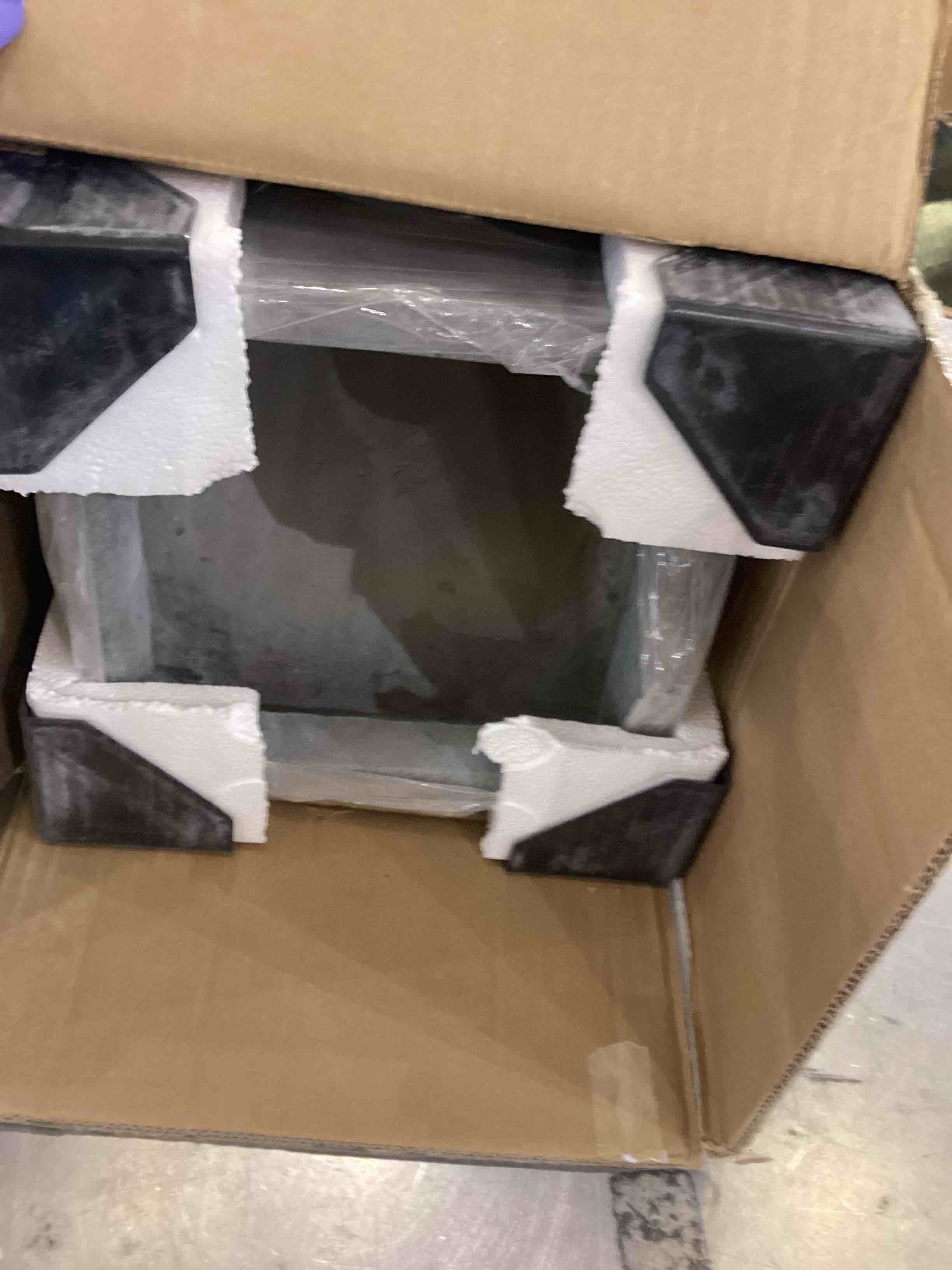 https://s3.amazonaws.com/lotting-images-prod/bidfta/PPE2543564_1752246089602.jpeg