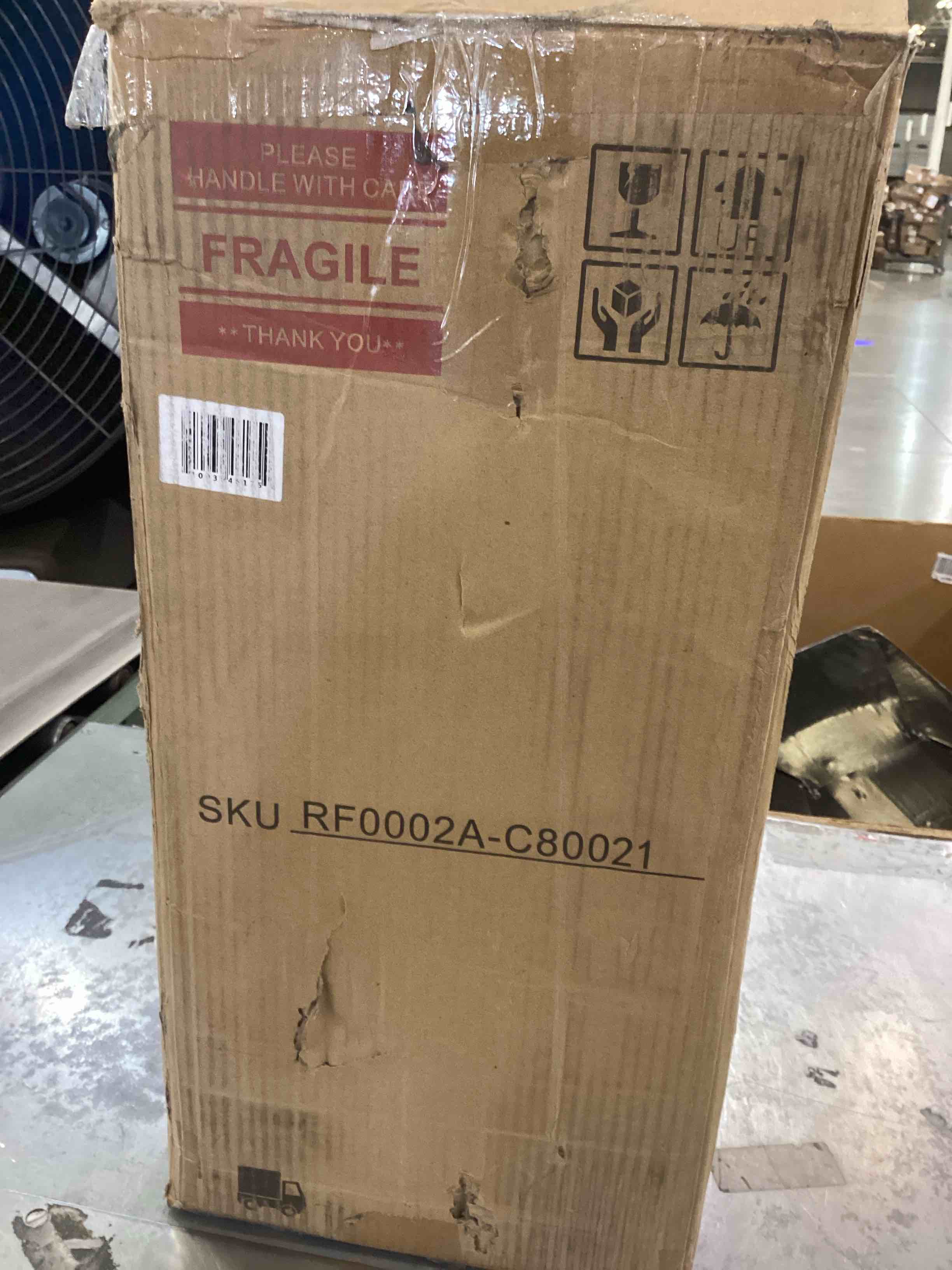https://s3.amazonaws.com/lotting-images-prod/bidfta/PPE2543564_1752246101434.jpeg