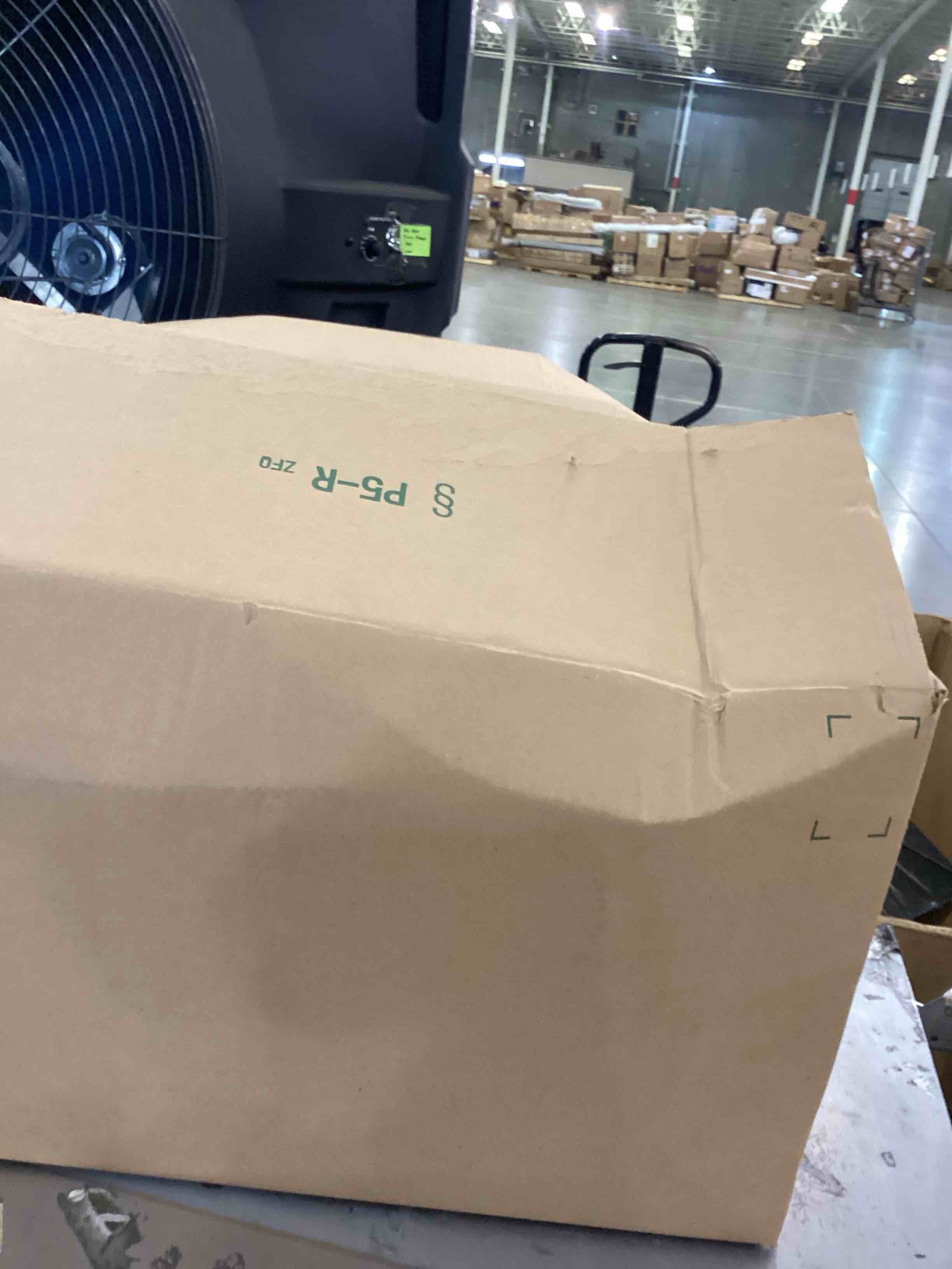 https://s3.amazonaws.com/lotting-images-prod/bidfta/PPE2543575_1752242306525.jpeg
