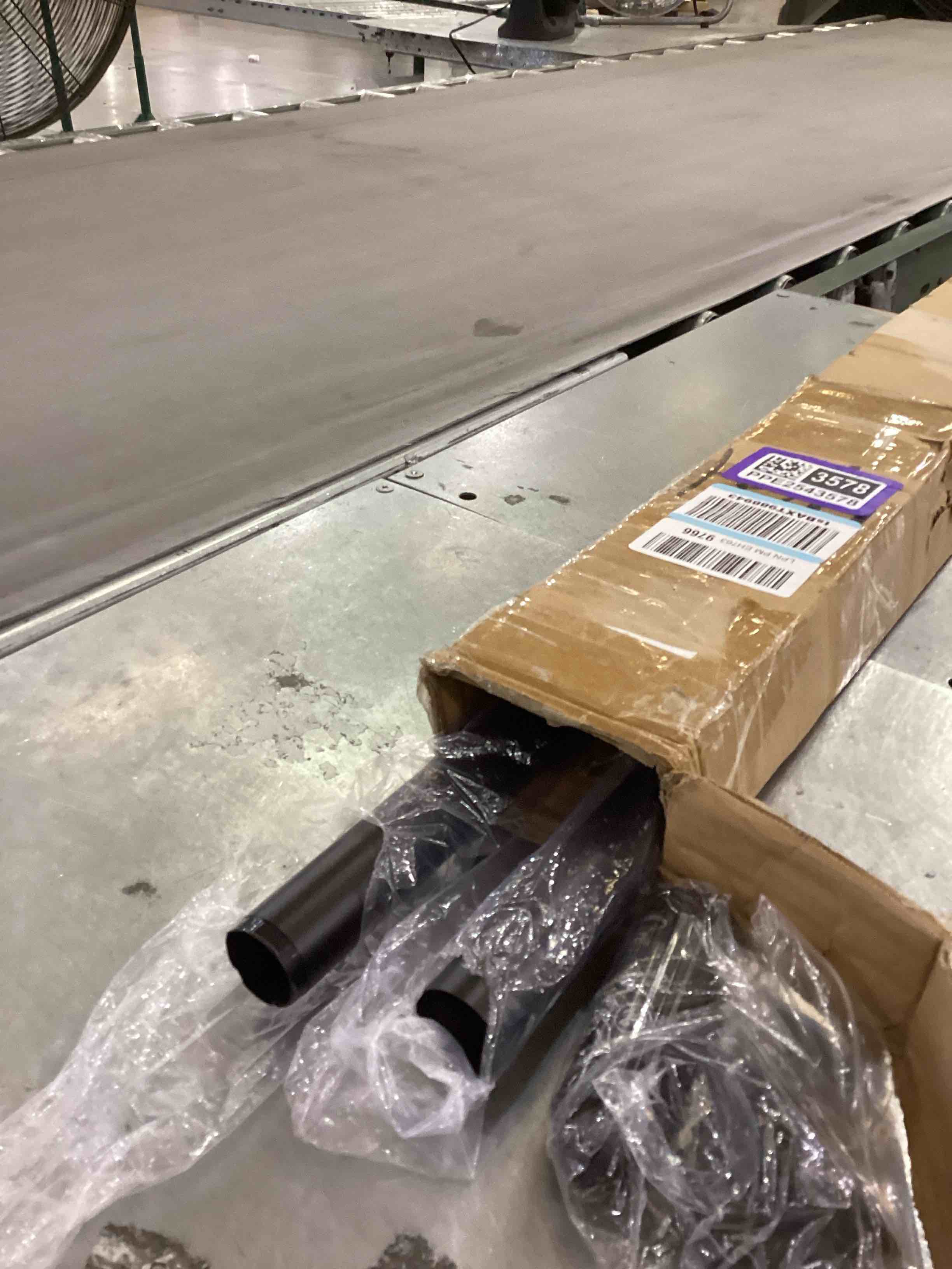https://s3.amazonaws.com/lotting-images-prod/bidfta/PPE2543578_1752160121822.jpeg