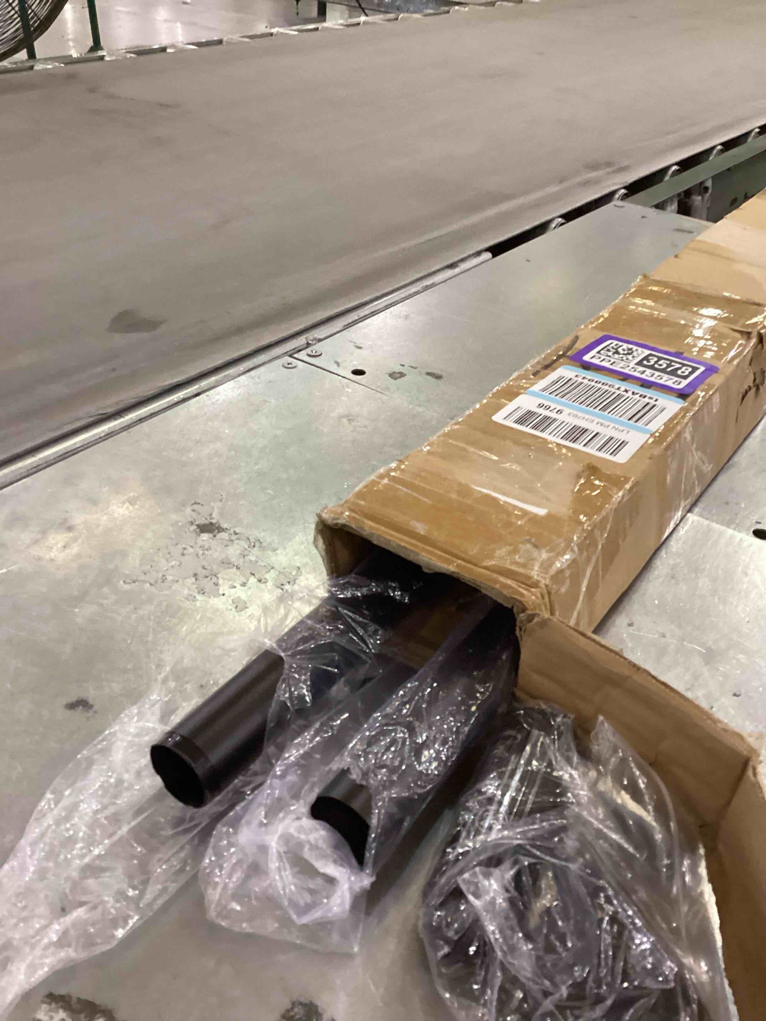 https://s3.amazonaws.com/lotting-images-prod/bidfta/PPE2543578_1752160123057.jpeg