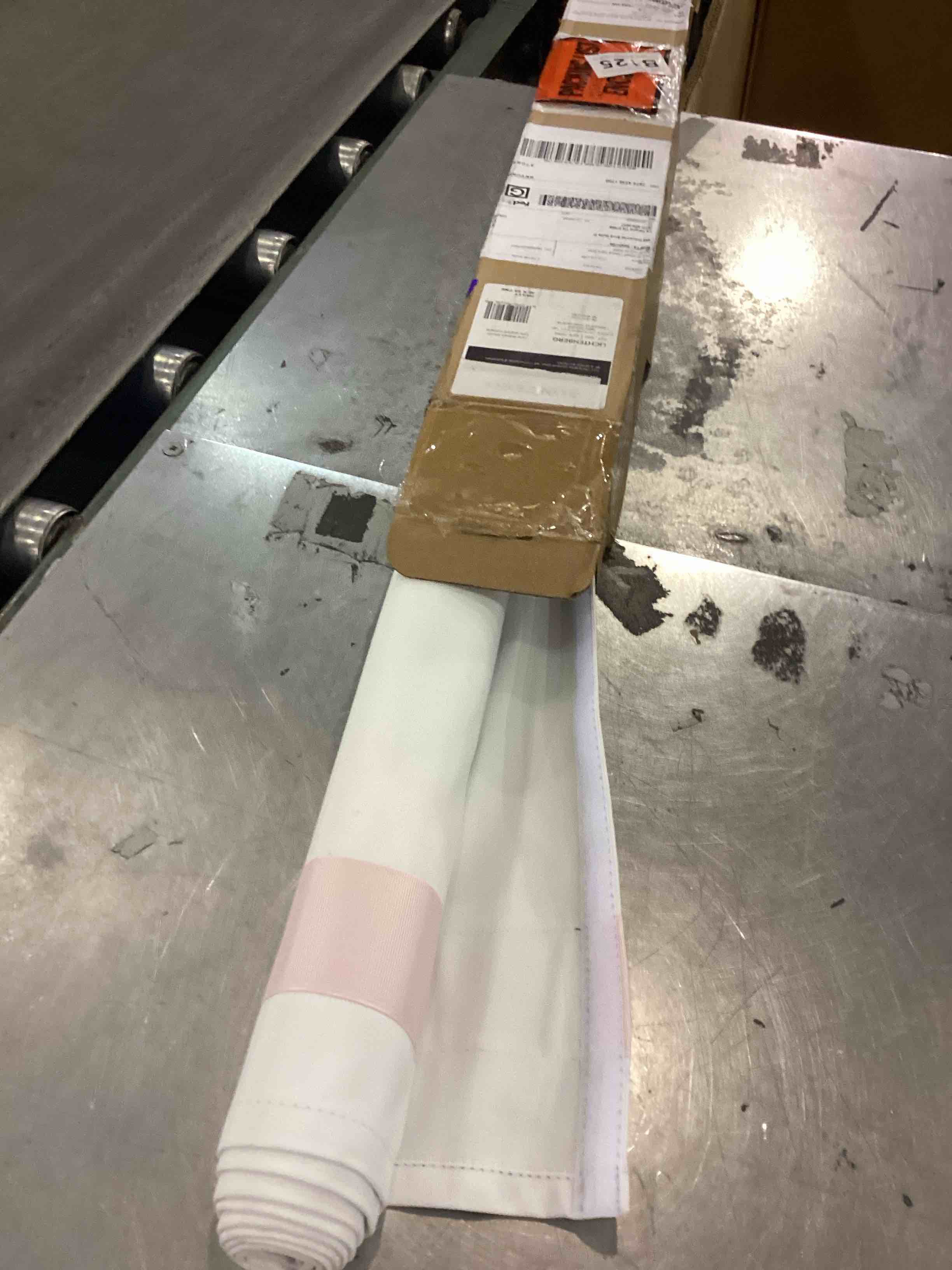 https://s3.amazonaws.com/lotting-images-prod/bidfta/PPE2543644_1752236129874.jpeg