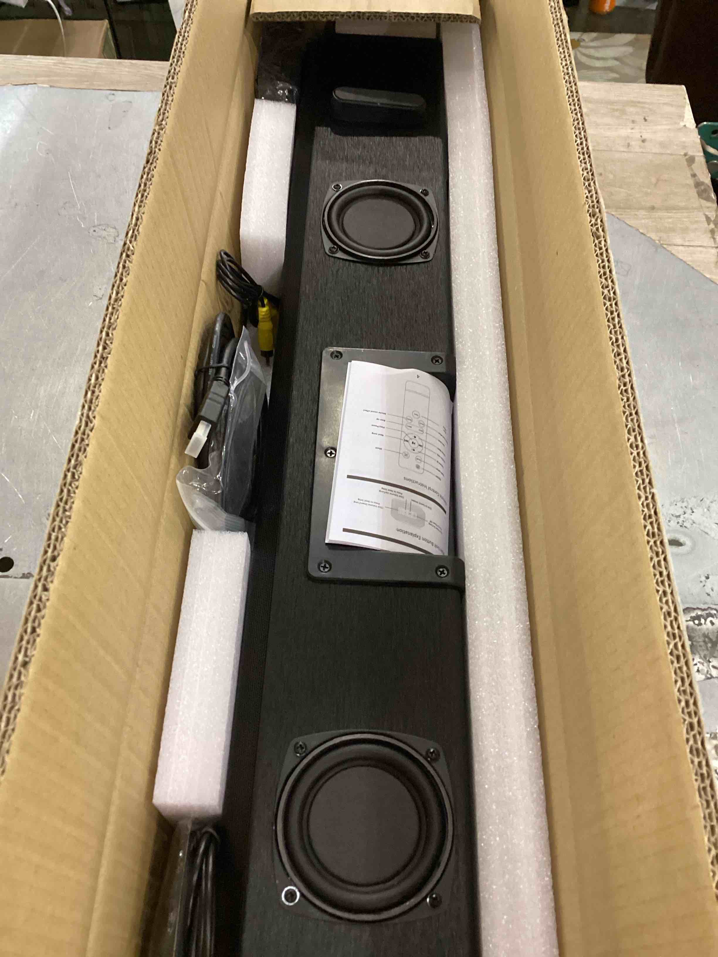 https://s3.amazonaws.com/lotting-images-prod/bidfta/PPE2543790_1752244405716.jpeg