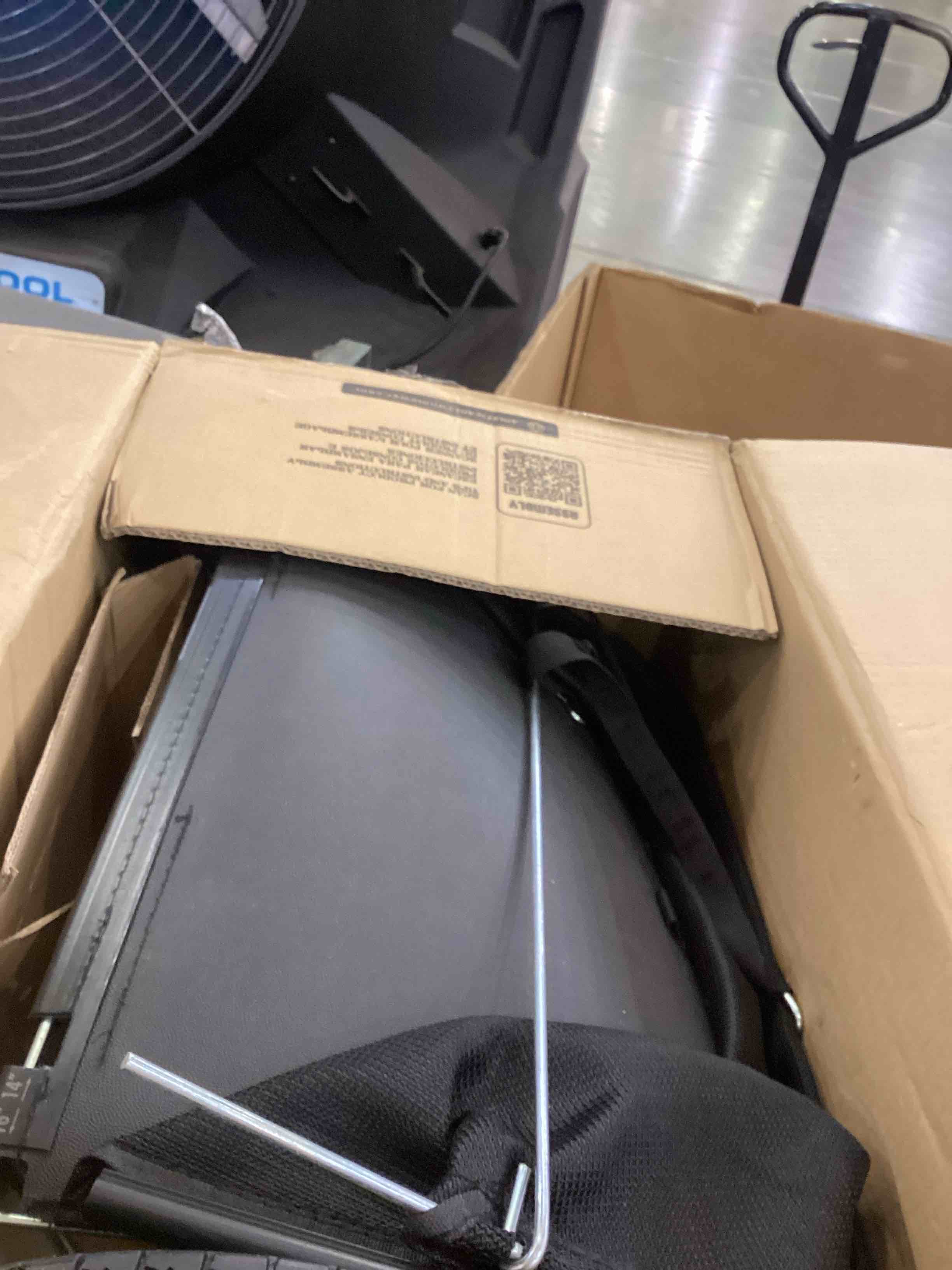 https://s3.amazonaws.com/lotting-images-prod/bidfta/PPE2543816_1752246708251.jpeg