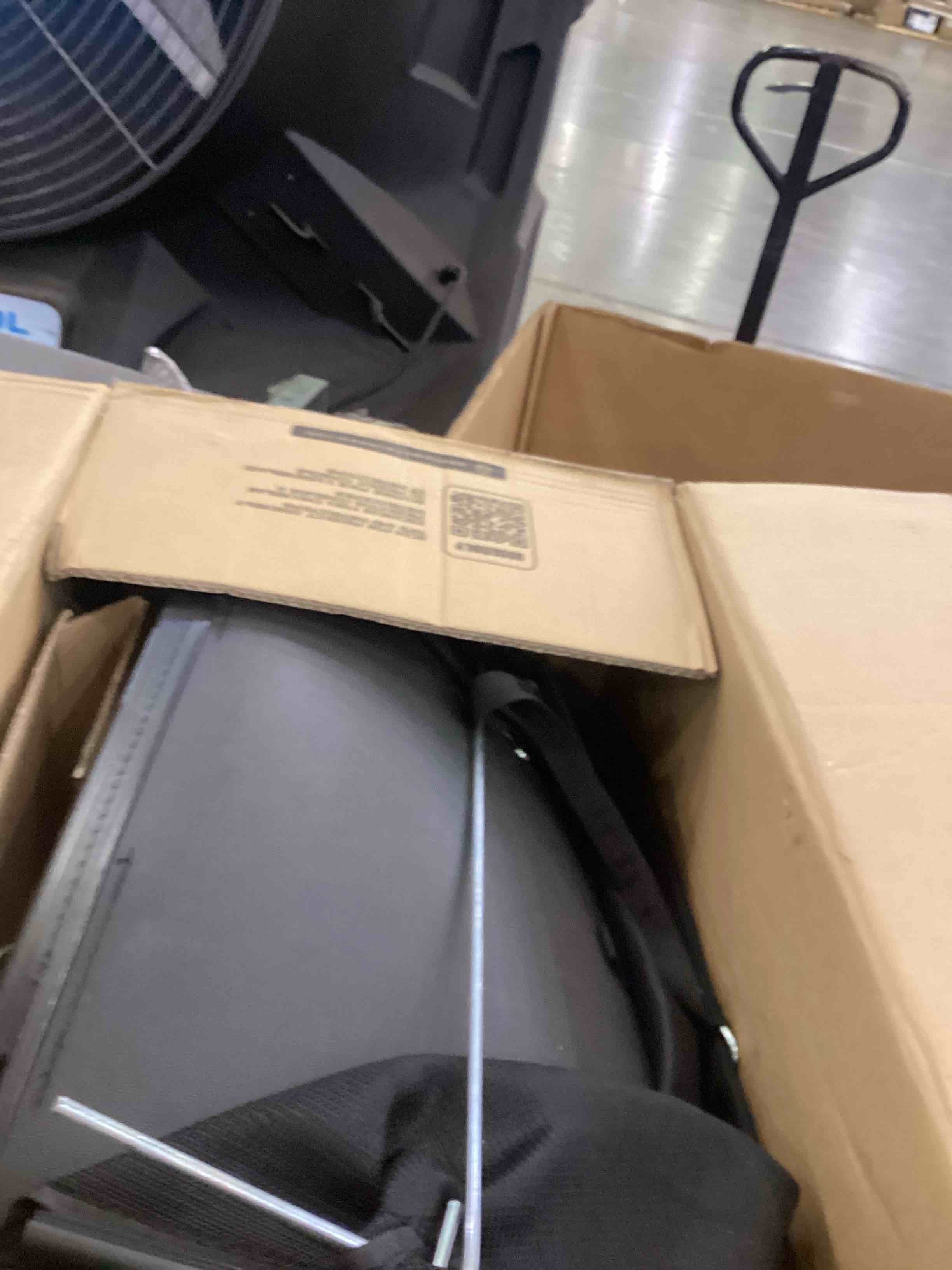 https://s3.amazonaws.com/lotting-images-prod/bidfta/PPE2543816_1752246709392.jpeg