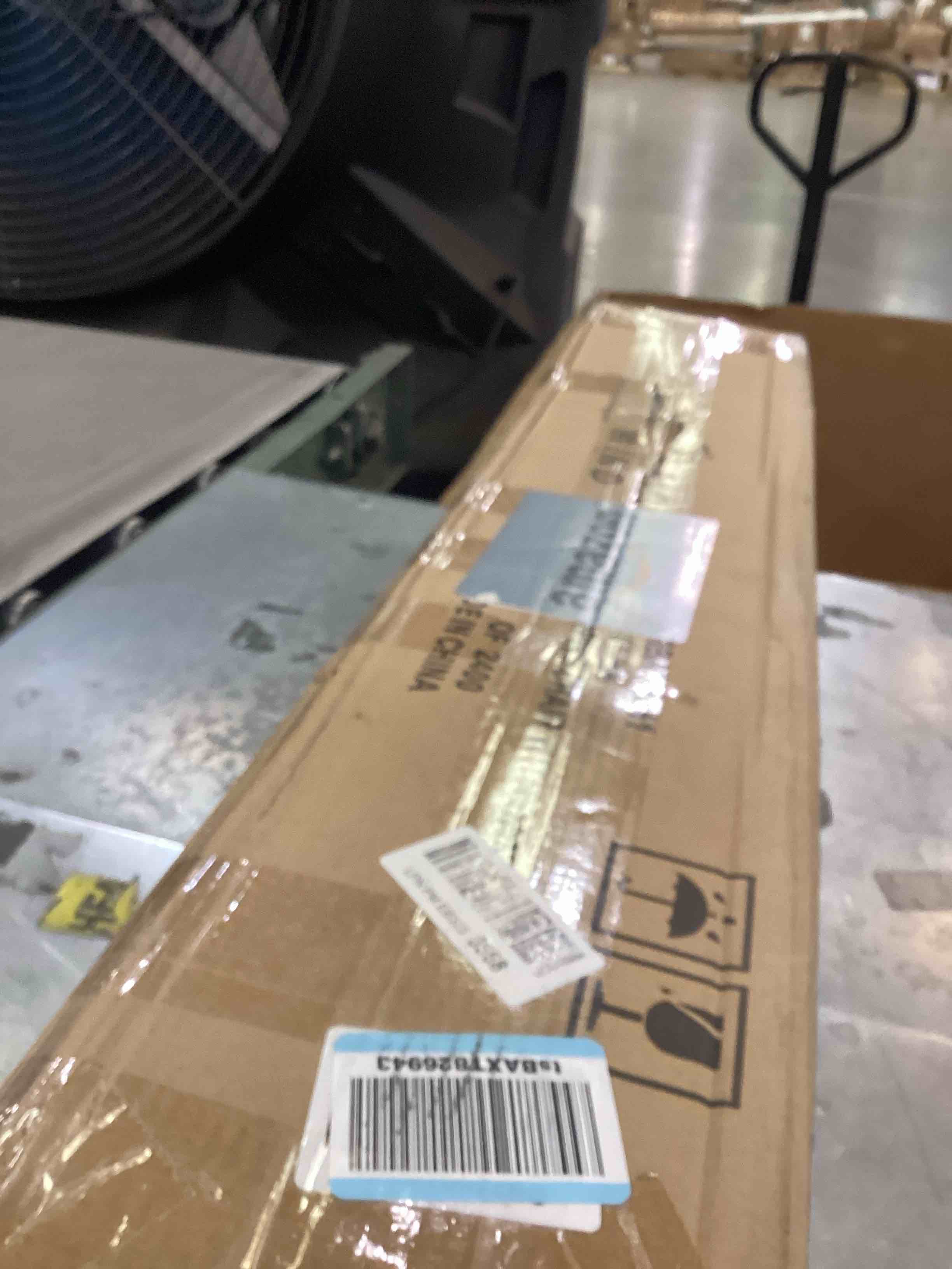 https://s3.amazonaws.com/lotting-images-prod/bidfta/PPE2543862_1752255605399.jpeg