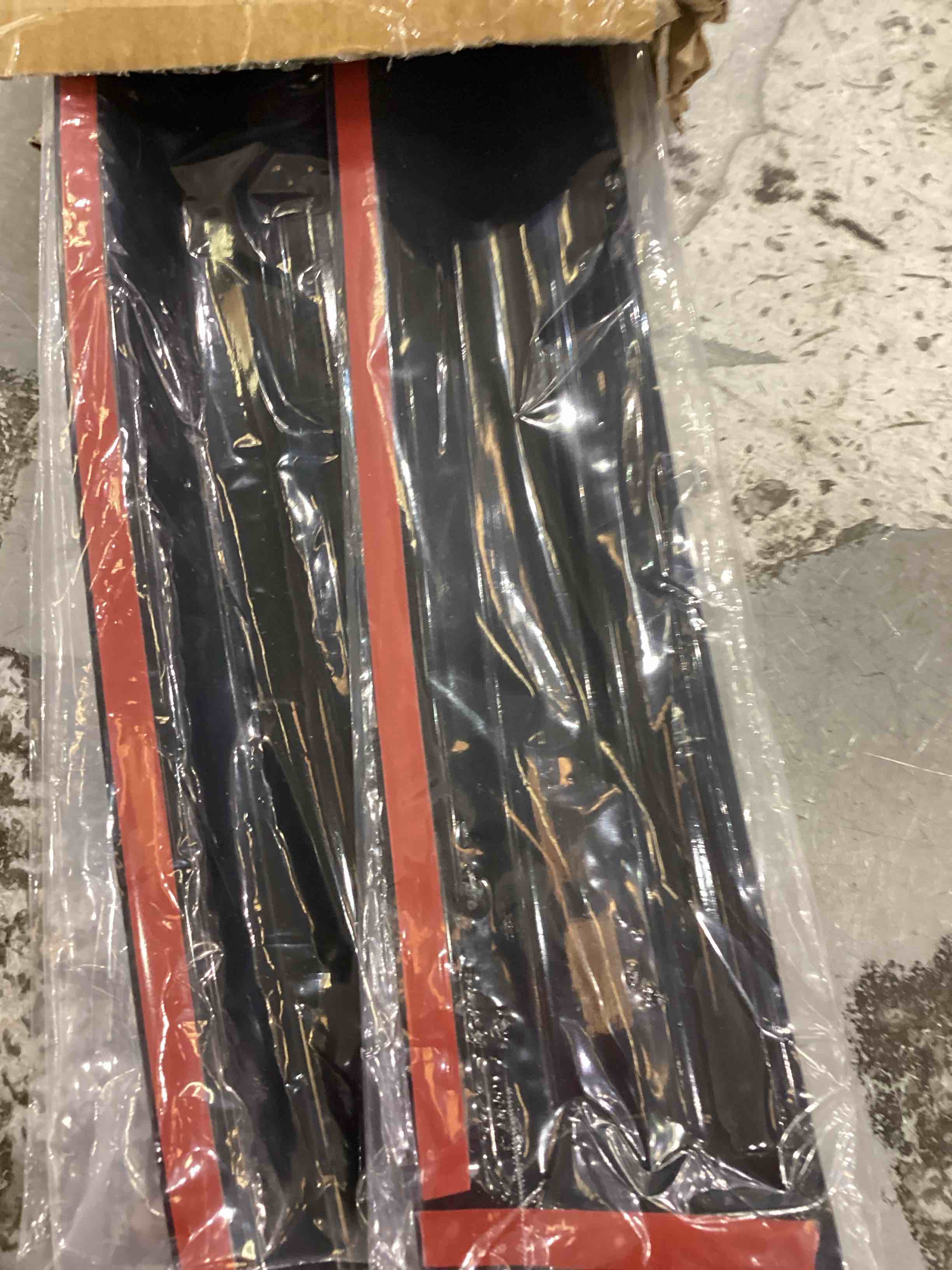 https://s3.amazonaws.com/lotting-images-prod/bidfta/PPE2543879_1752253553898.jpeg