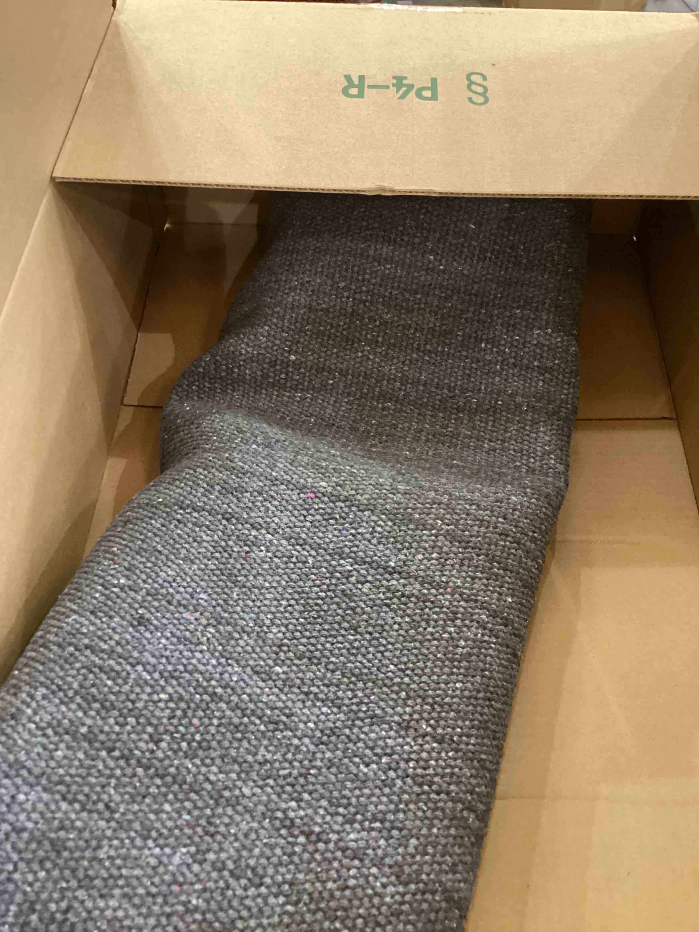 https://s3.amazonaws.com/lotting-images-prod/bidfta/PPE2543942_1752258275853.jpeg