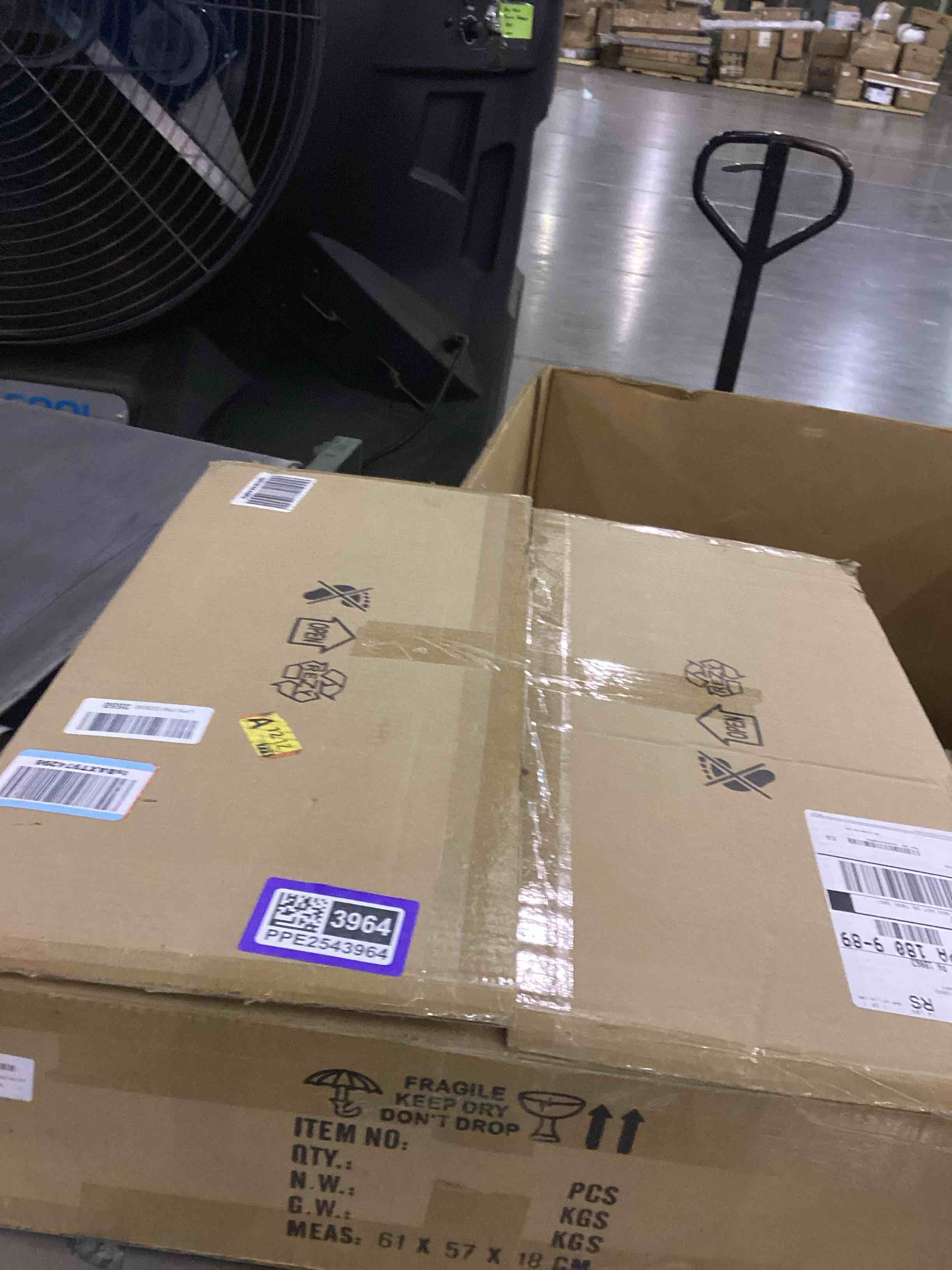 https://s3.amazonaws.com/lotting-images-prod/bidfta/PPE2543964_1752491403996.jpeg