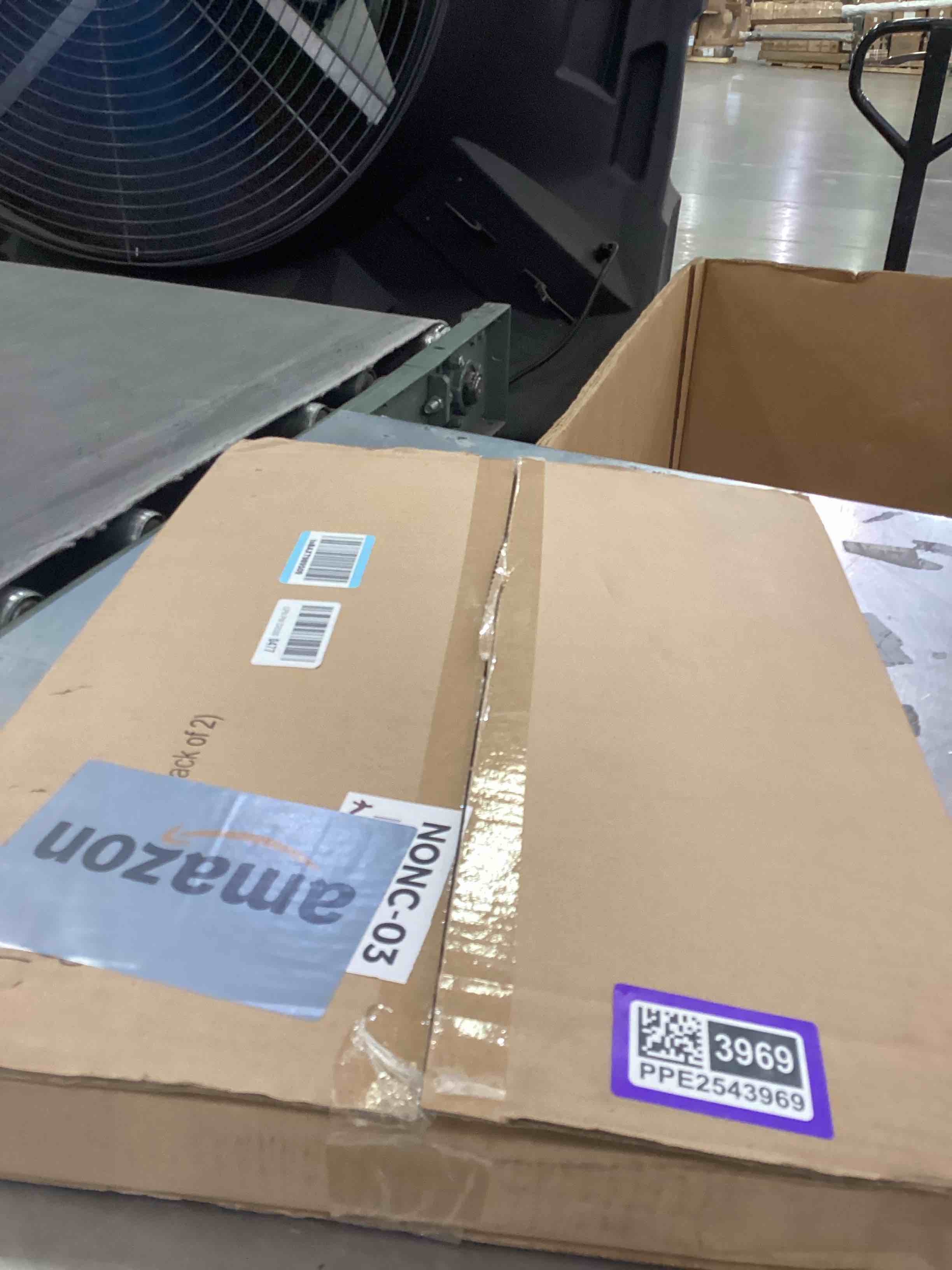 https://s3.amazonaws.com/lotting-images-prod/bidfta/PPE2543969_1752260463301.jpeg