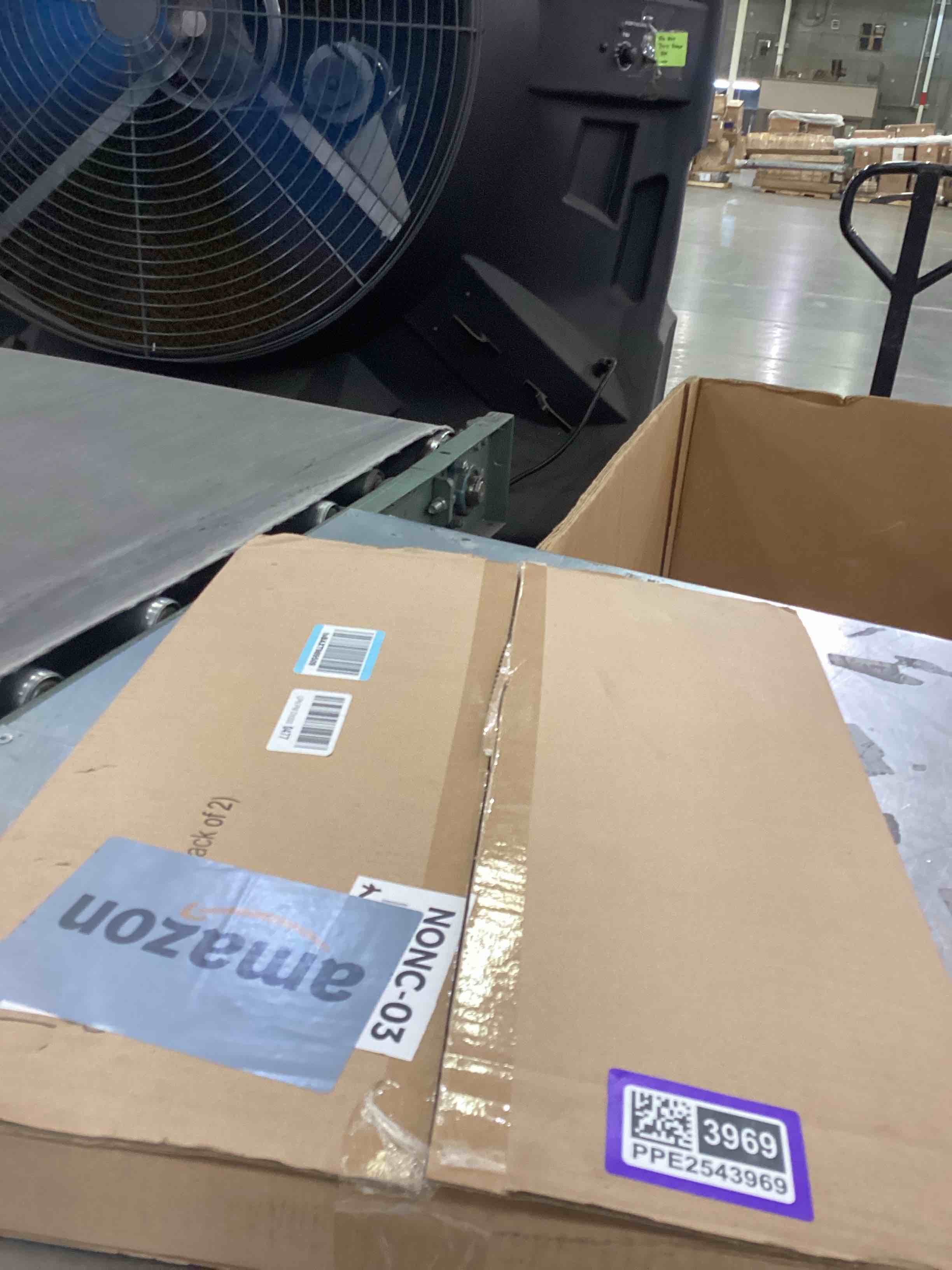 https://s3.amazonaws.com/lotting-images-prod/bidfta/PPE2543969_1752260464457.jpeg