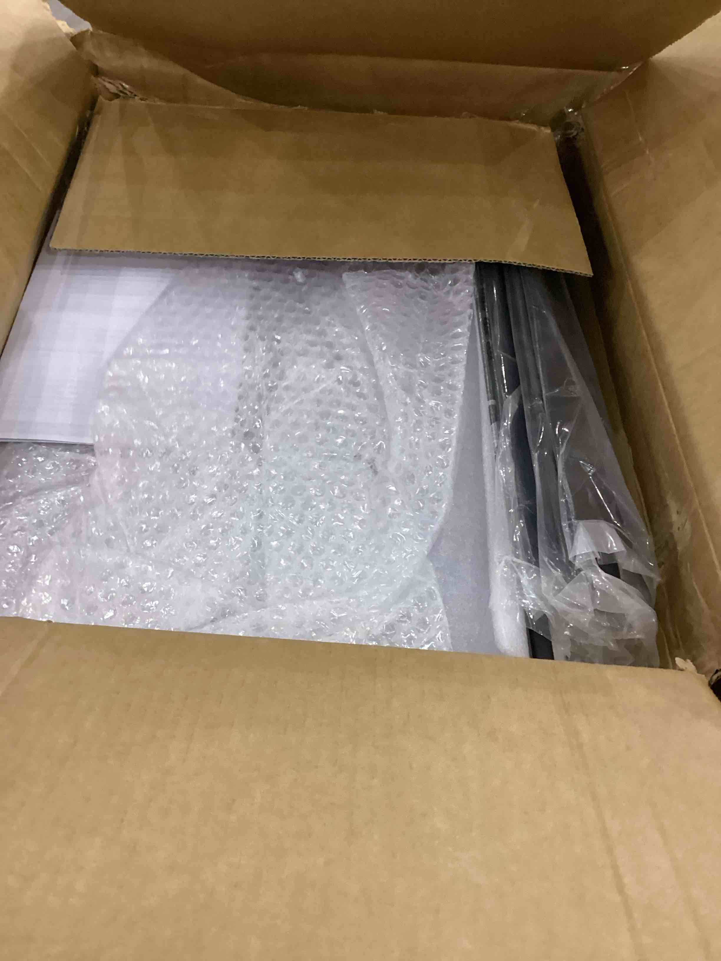 https://s3.amazonaws.com/lotting-images-prod/bidfta/PPE2544006_1752492645933.jpeg