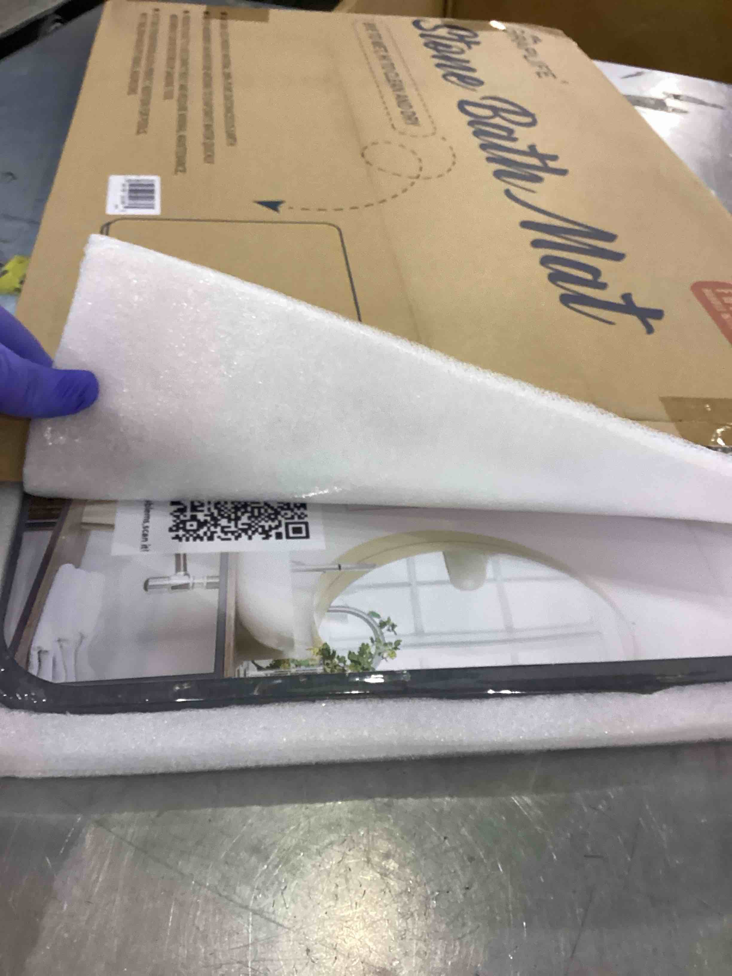 https://s3.amazonaws.com/lotting-images-prod/bidfta/PPE2544010_1752492374452.jpeg