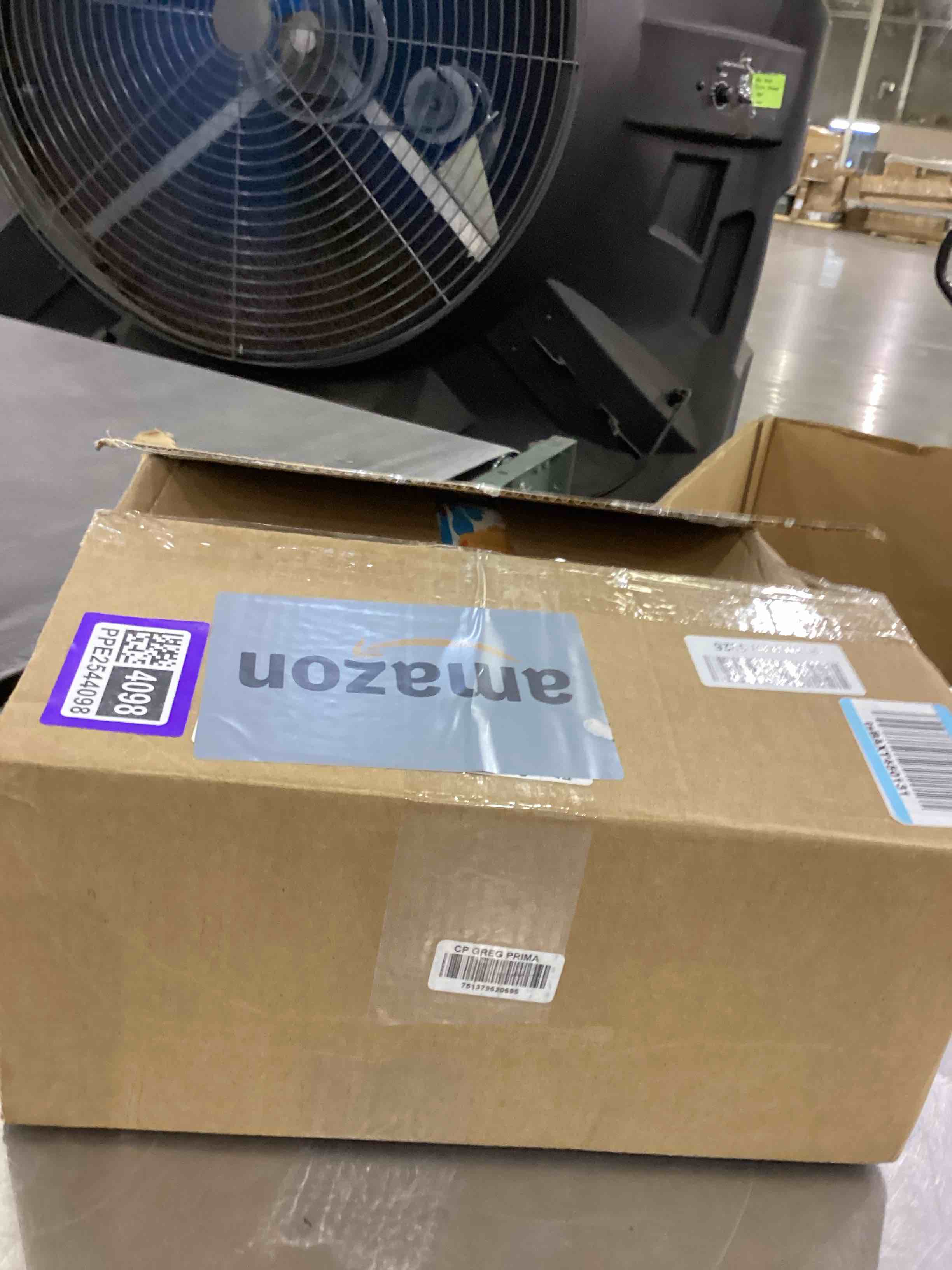 https://s3.amazonaws.com/lotting-images-prod/bidfta/PPE2544098_1752494089262.jpeg