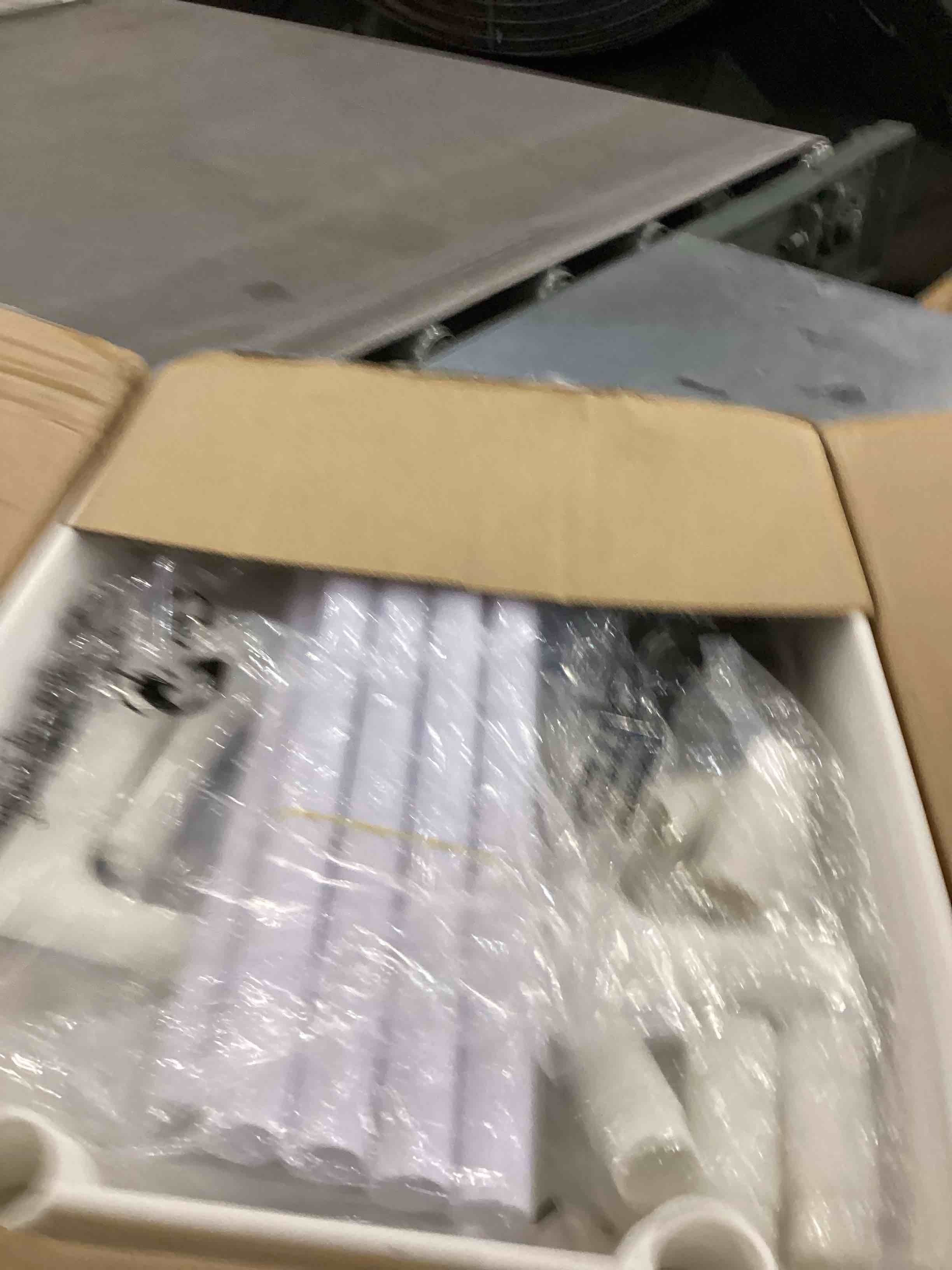 https://s3.amazonaws.com/lotting-images-prod/bidfta/PPE2544123_1752499693552.jpeg