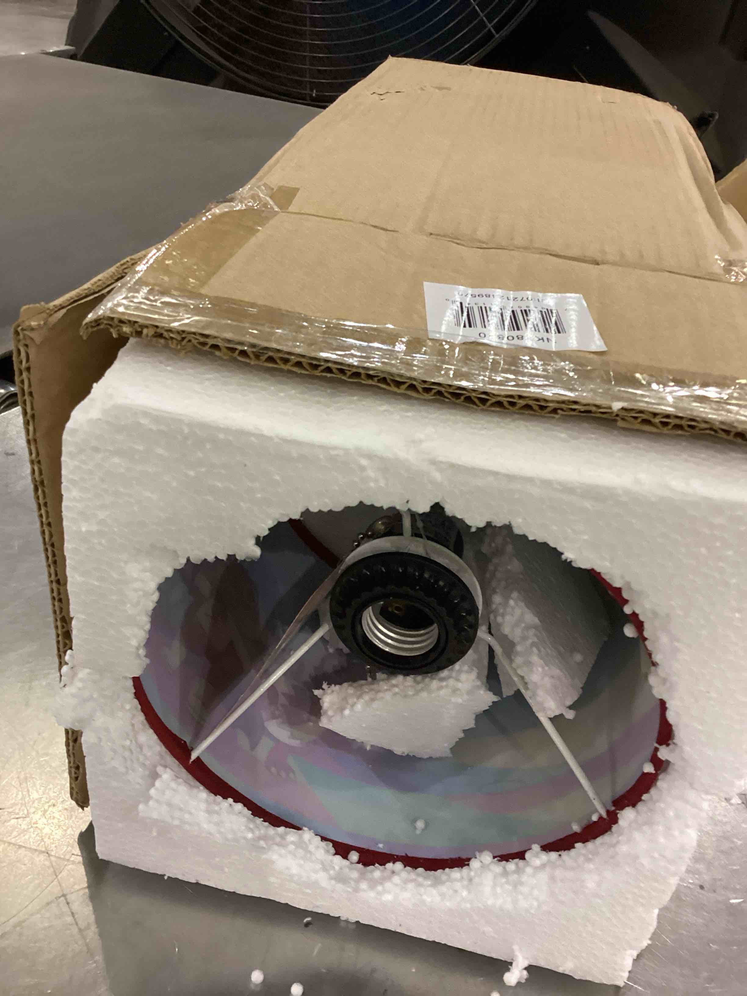 https://s3.amazonaws.com/lotting-images-prod/bidfta/PPE2544127_1752497780424.jpeg
