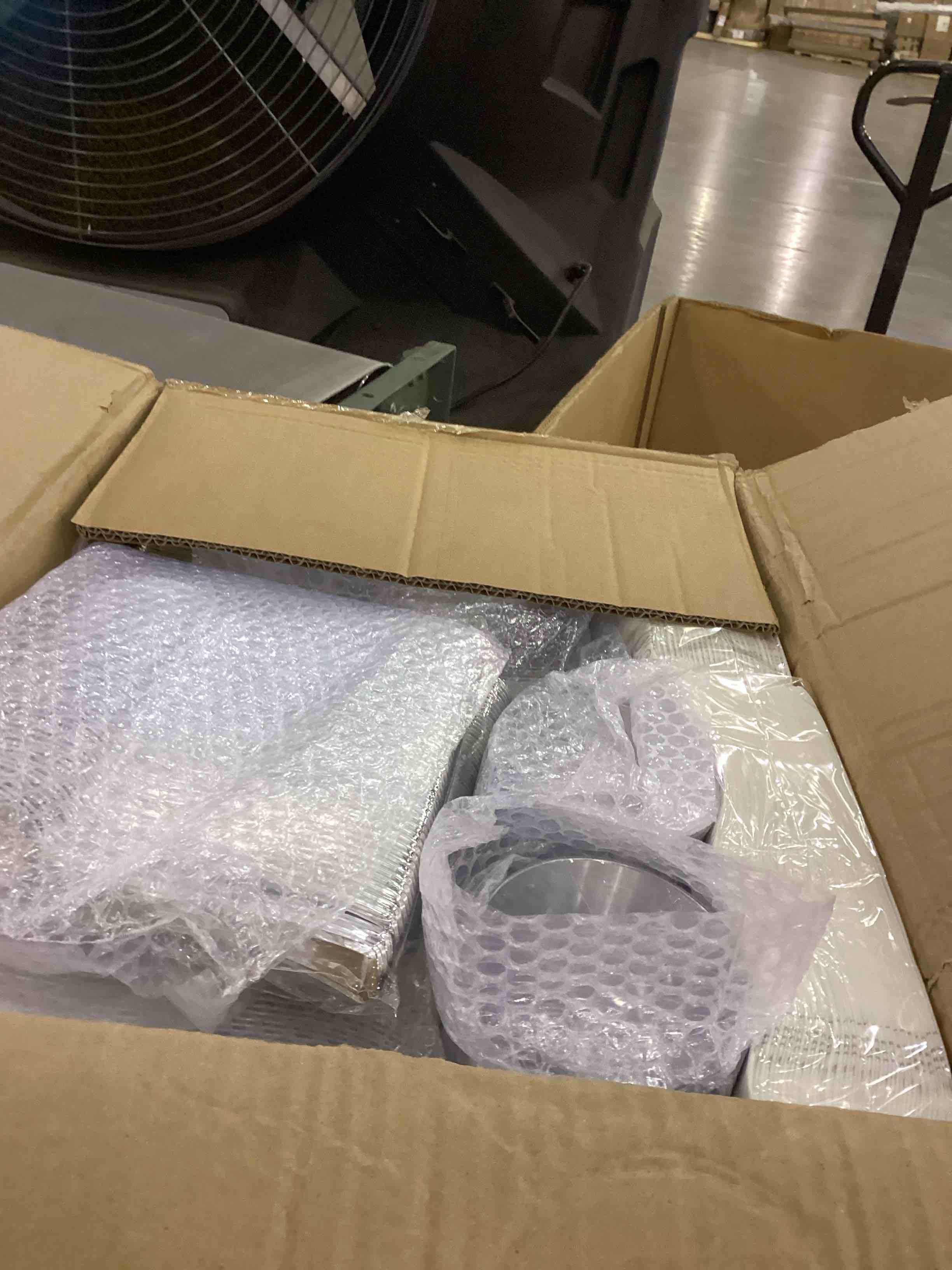 https://s3.amazonaws.com/lotting-images-prod/bidfta/PPE2544131_1752497705336.jpeg