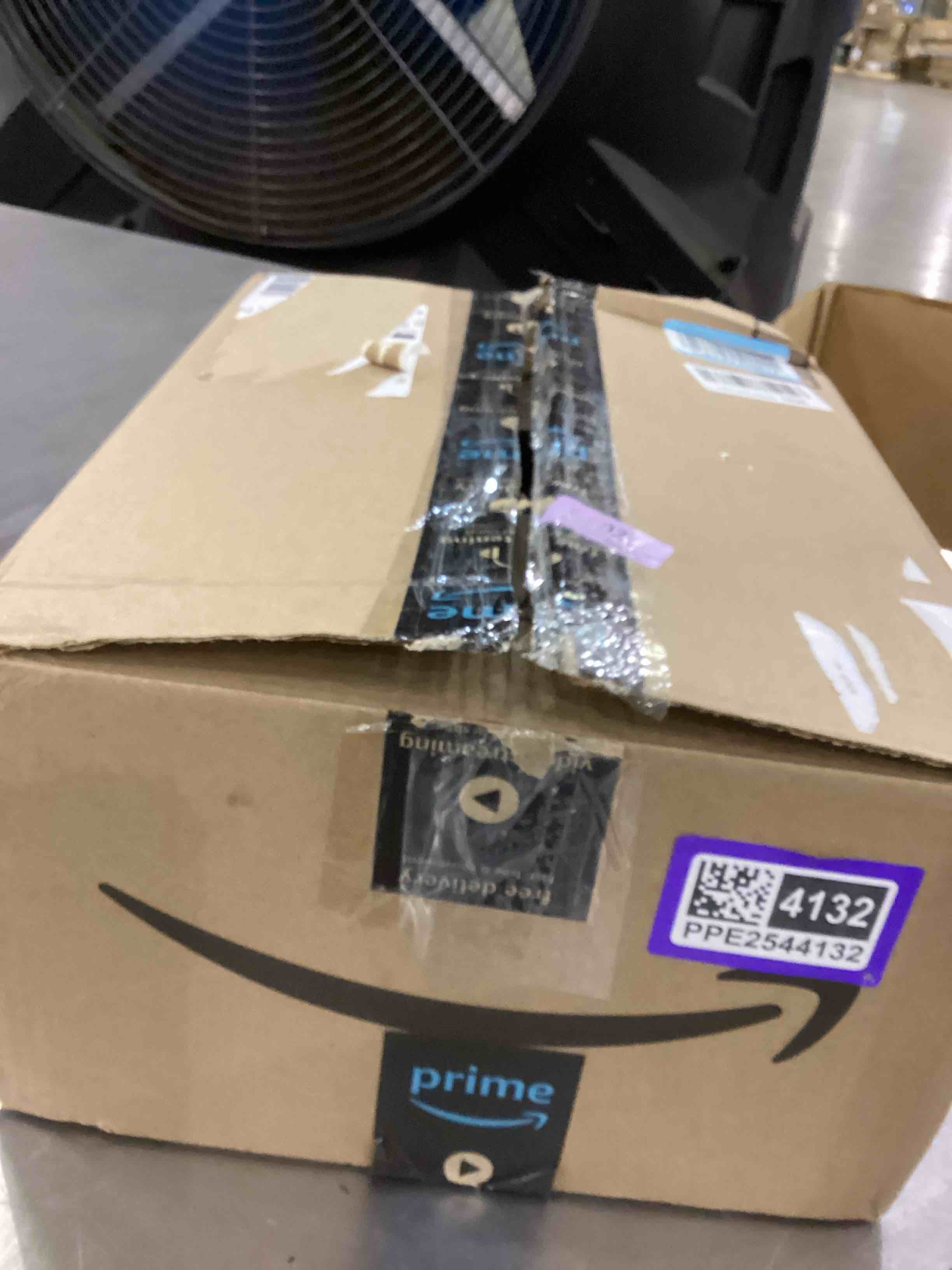 https://s3.amazonaws.com/lotting-images-prod/bidfta/PPE2544132_1752497300932.jpeg