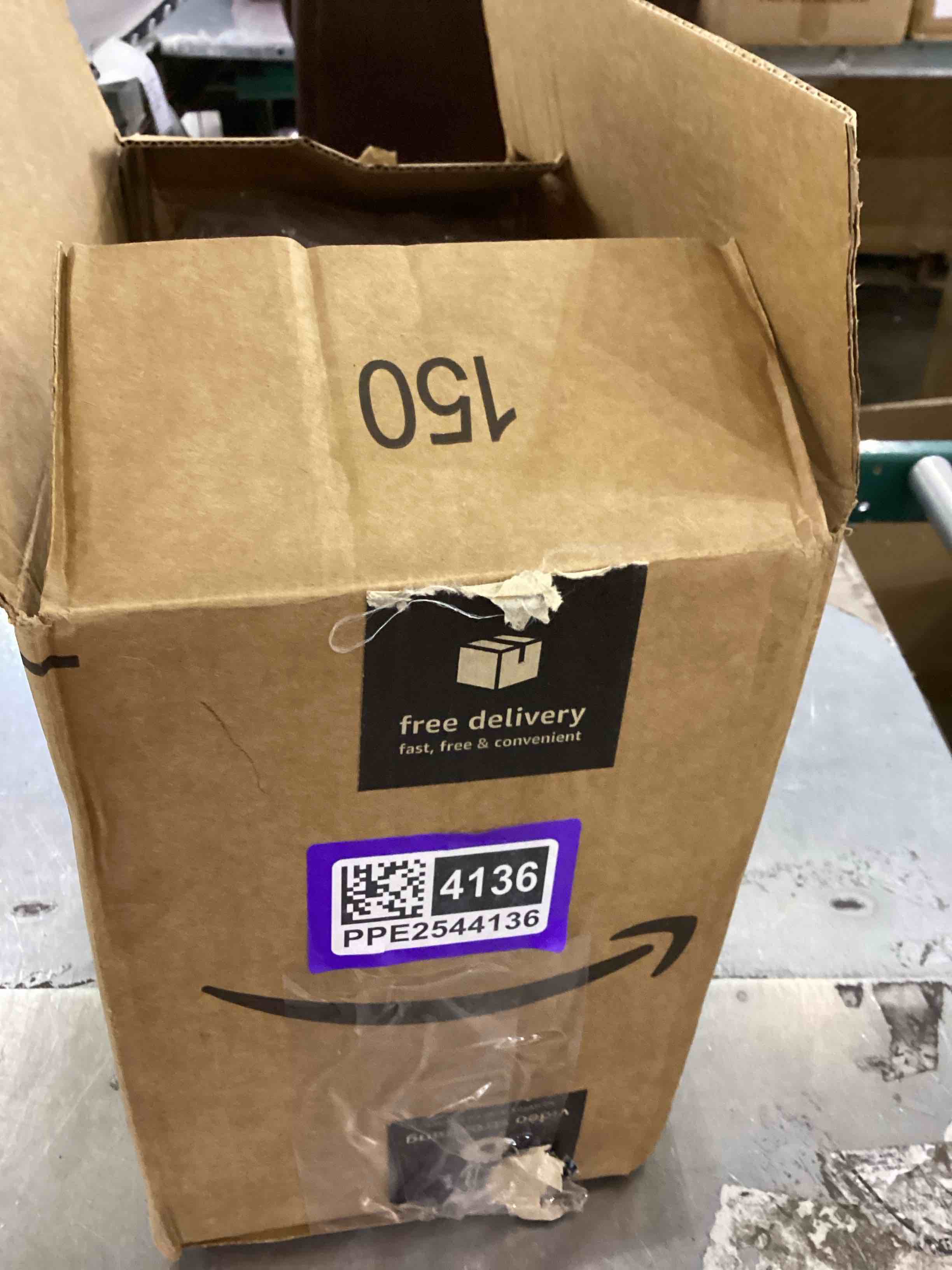 https://s3.amazonaws.com/lotting-images-prod/bidfta/PPE2544136_1752497143087.jpeg