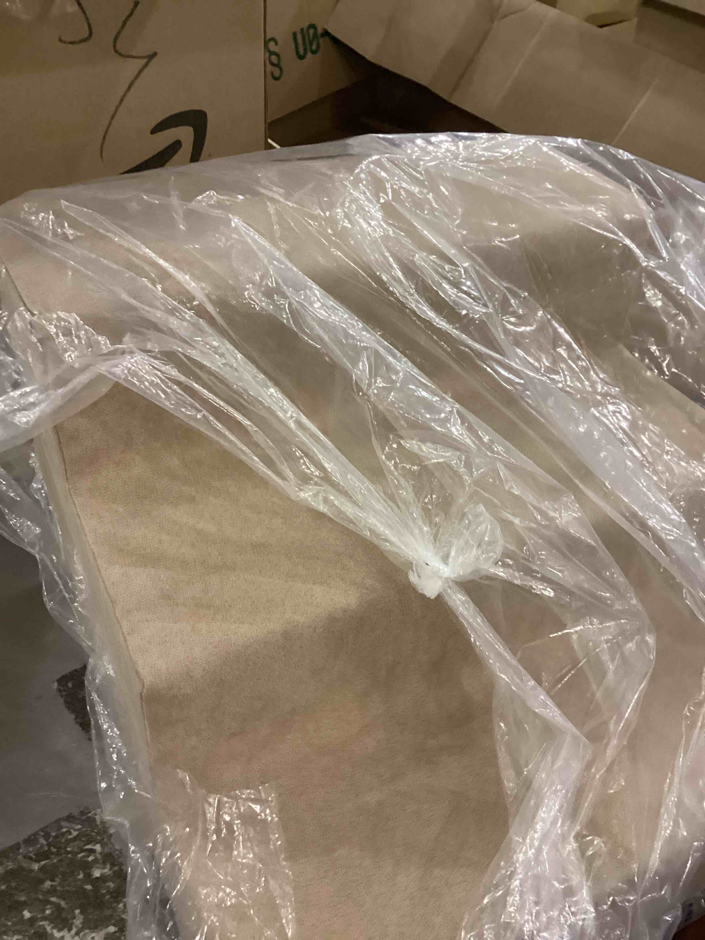 https://s3.amazonaws.com/lotting-images-prod/bidfta/PPE2544146_1752496315117.jpeg