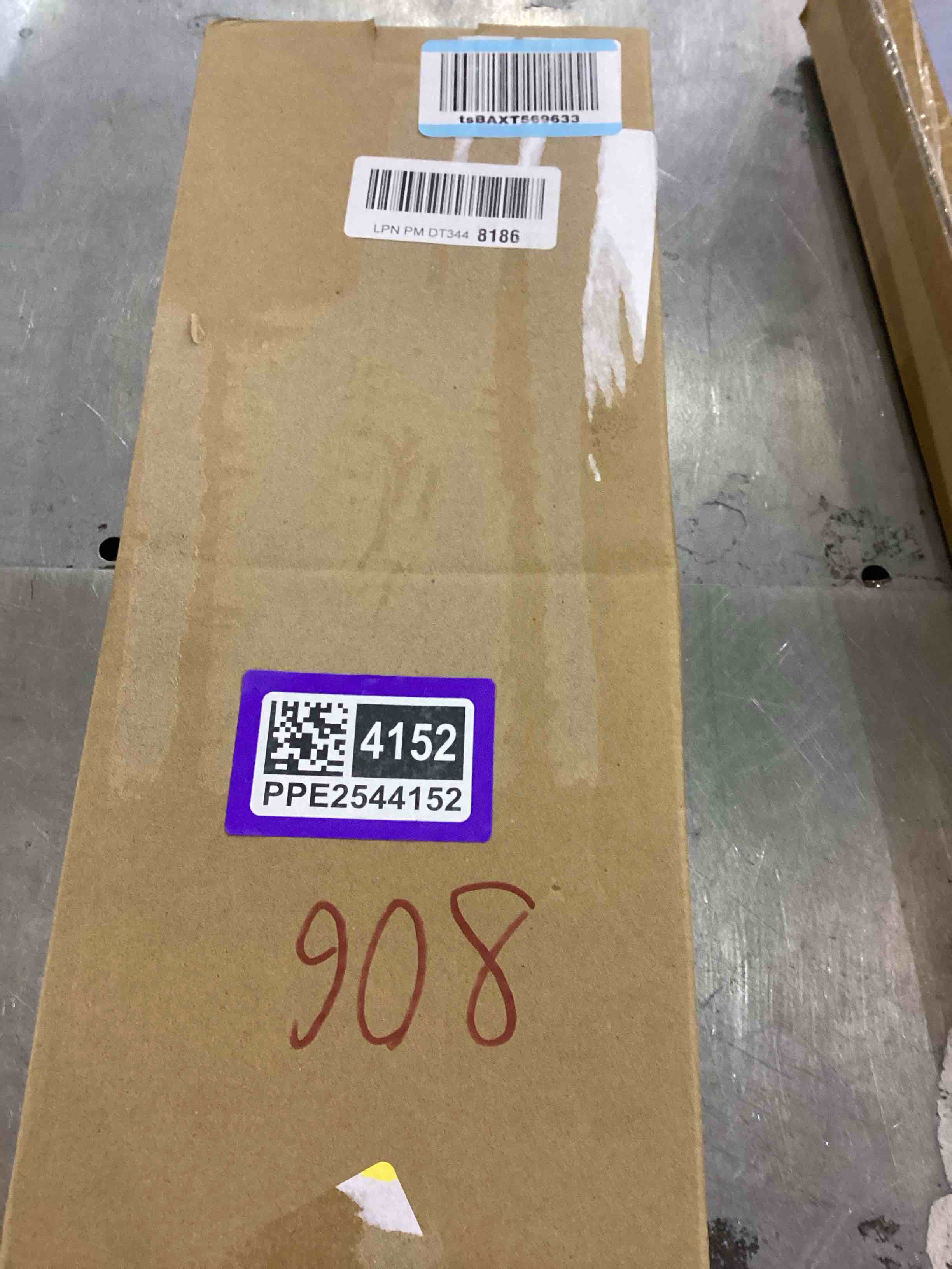https://s3.amazonaws.com/lotting-images-prod/bidfta/PPE2544152_1752495919416.jpeg
