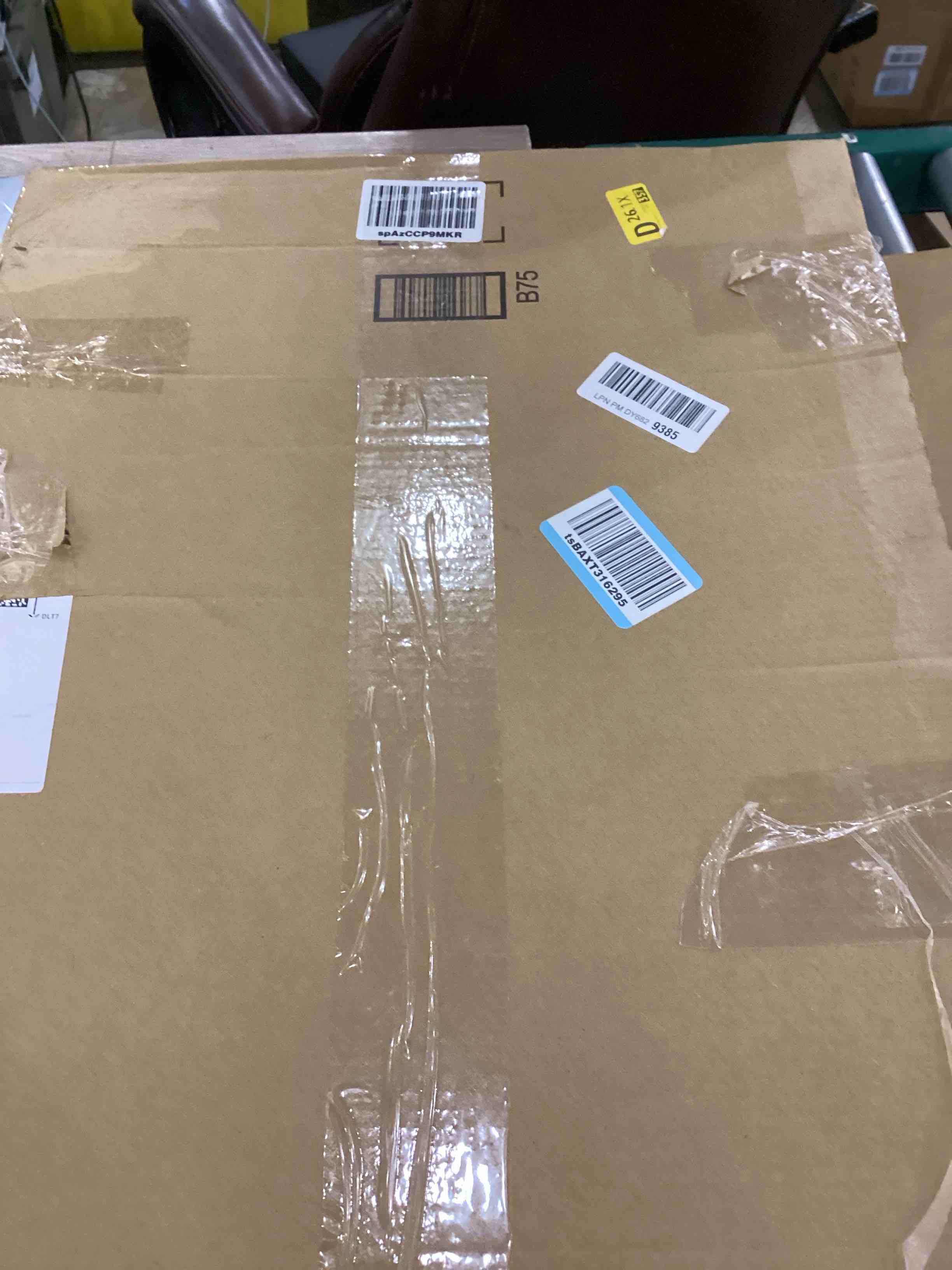 https://s3.amazonaws.com/lotting-images-prod/bidfta/PPE2544183_1752499305864.jpeg