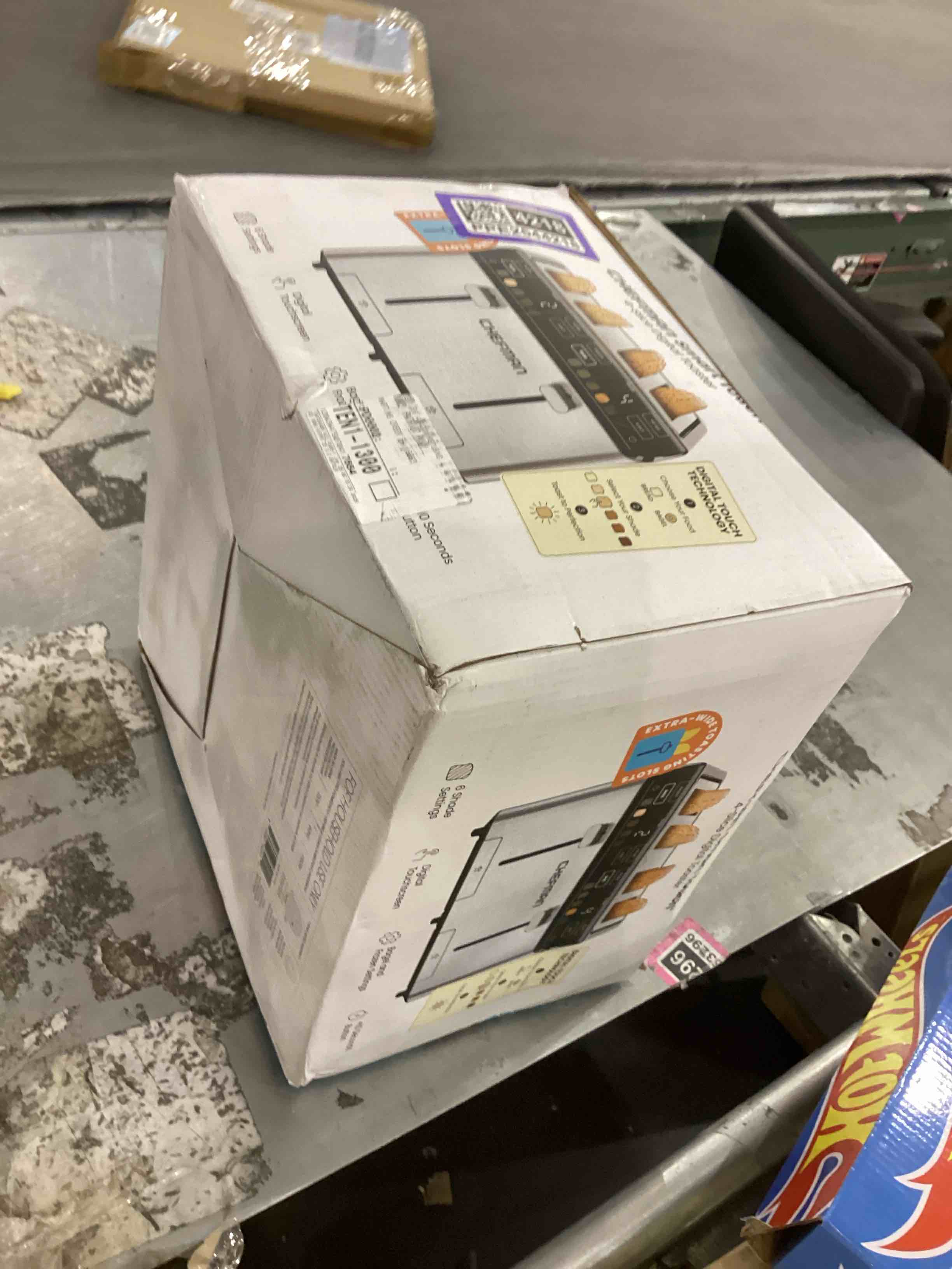 https://s3.amazonaws.com/lotting-images-prod/bidfta/PPE2544218_1752497313605.jpeg