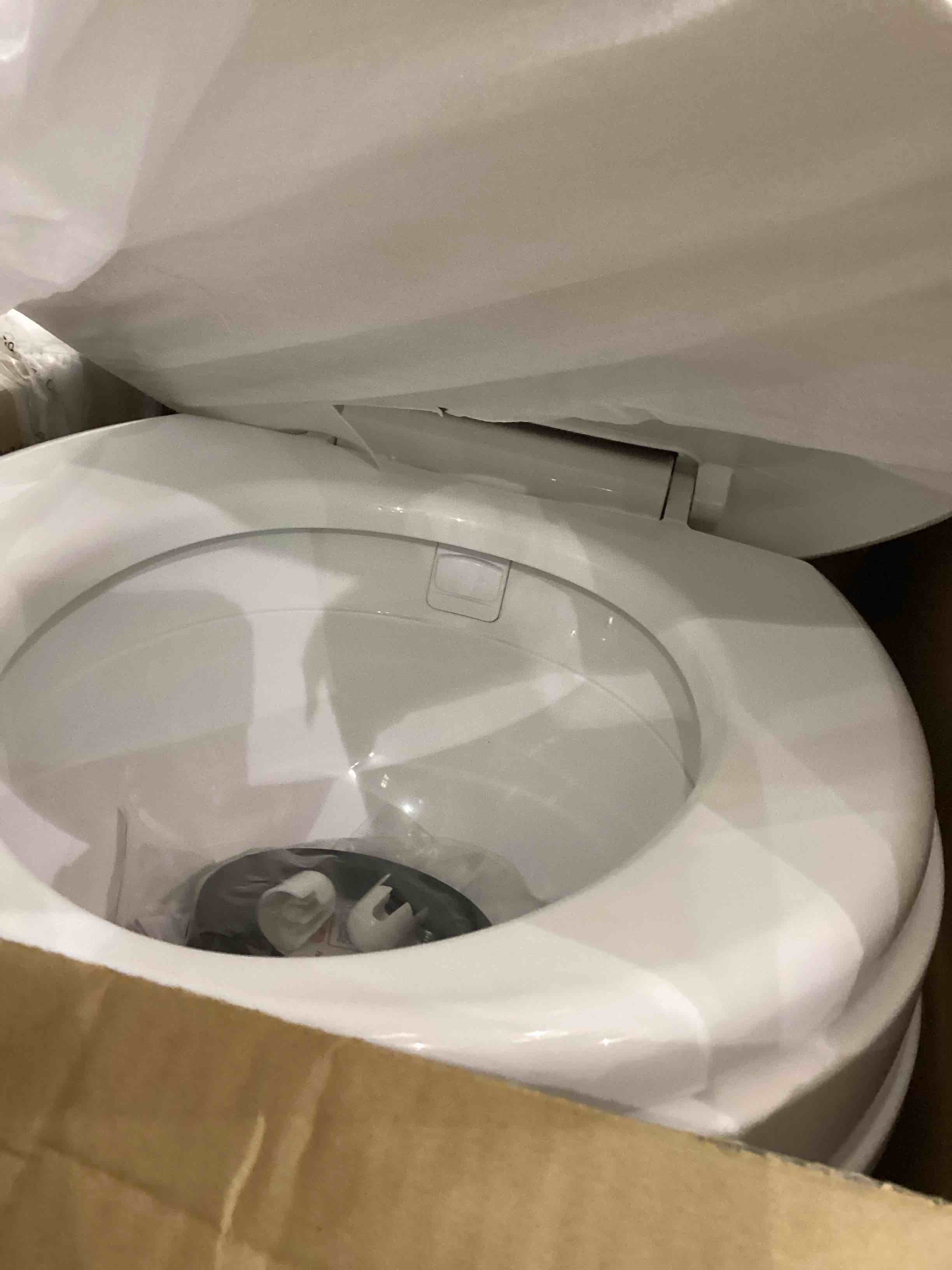 https://s3.amazonaws.com/lotting-images-prod/bidfta/PPE2544221_1752499652915.jpeg