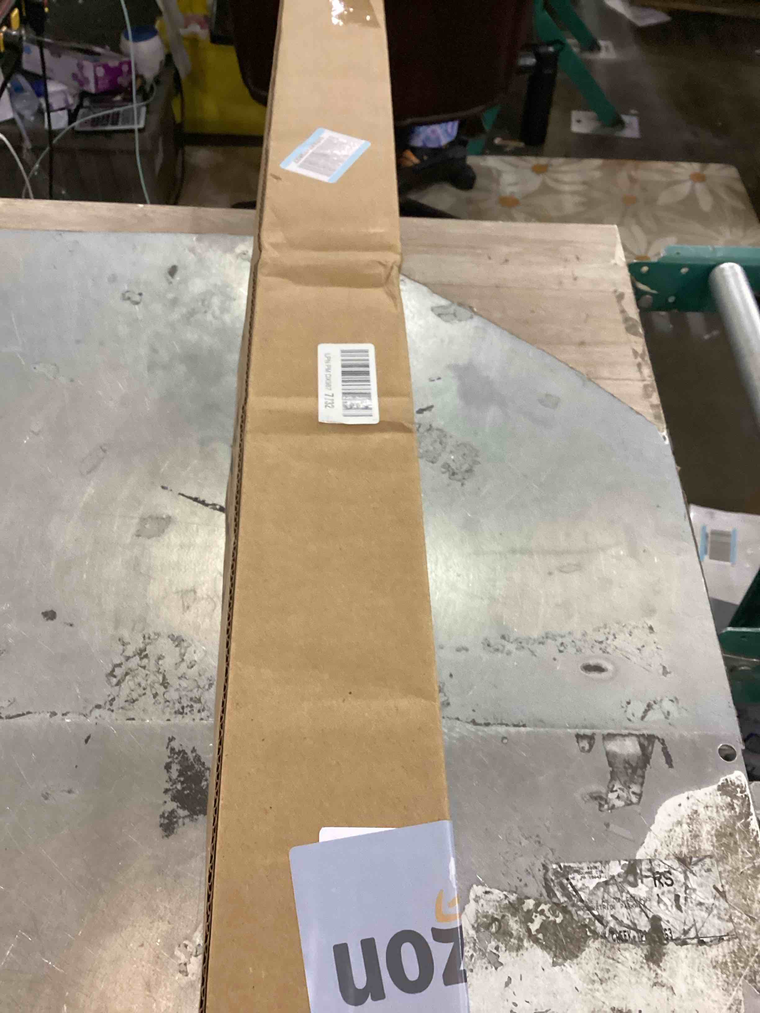 https://s3.amazonaws.com/lotting-images-prod/bidfta/PPE2544232_1752500438771.jpeg
