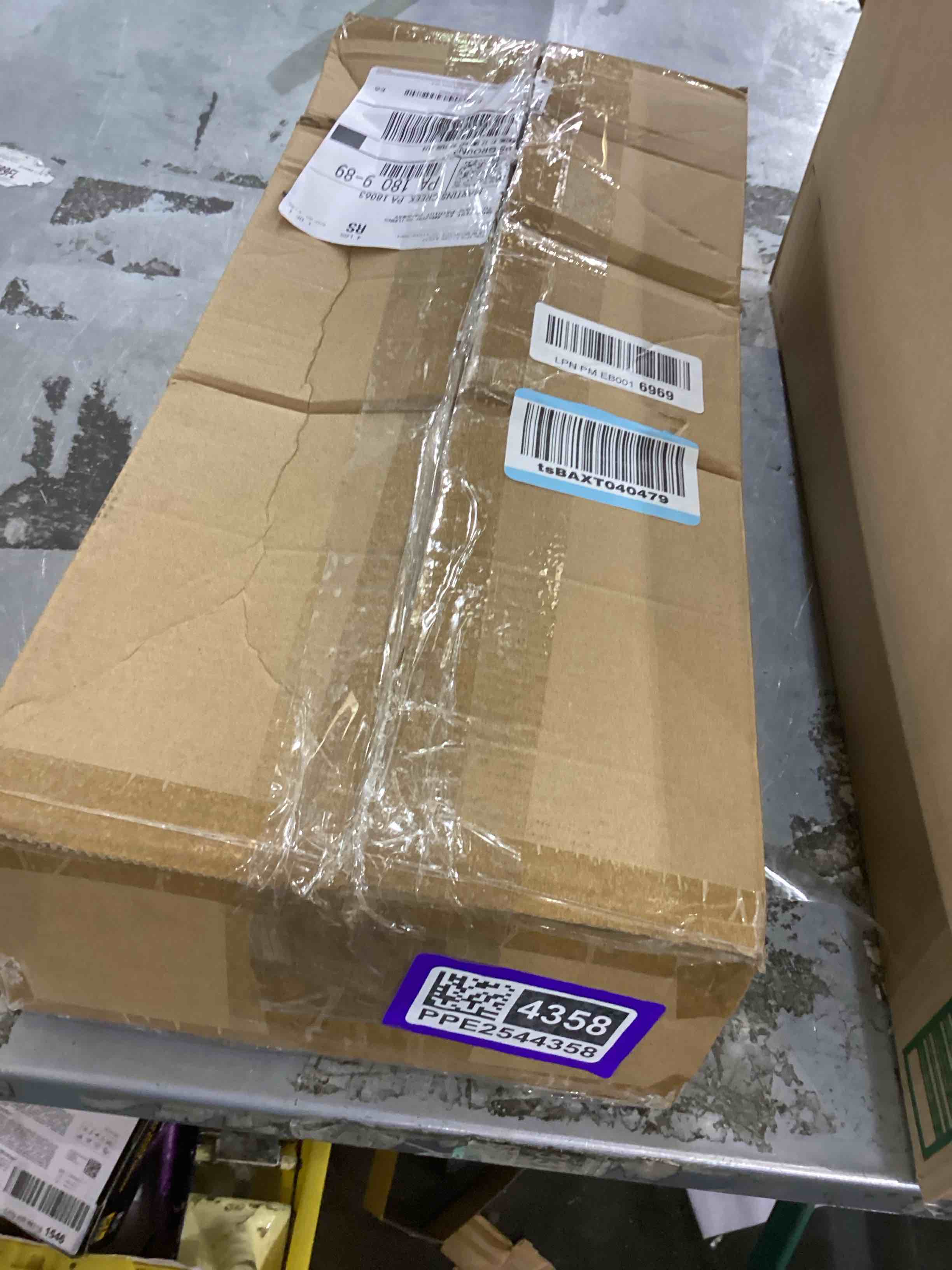 https://s3.amazonaws.com/lotting-images-prod/bidfta/PPE2544358_1752504206878.jpeg