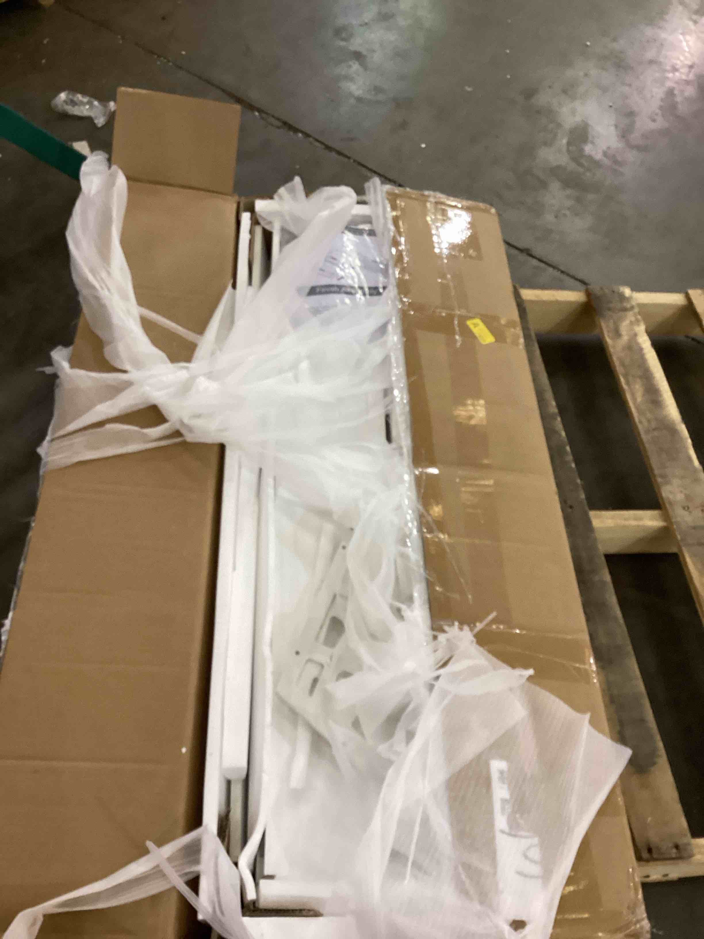 https://s3.amazonaws.com/lotting-images-prod/bidfta/PPE2544391_1752506066085.jpeg