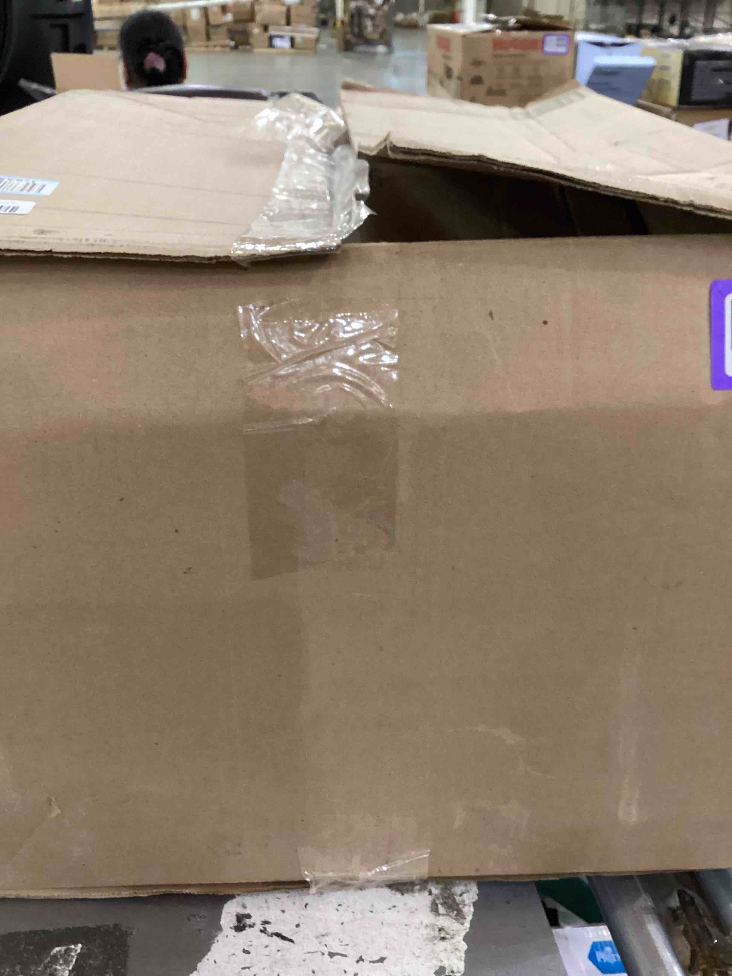 https://s3.amazonaws.com/lotting-images-prod/bidfta/PPE2544437_1752511374758.jpeg