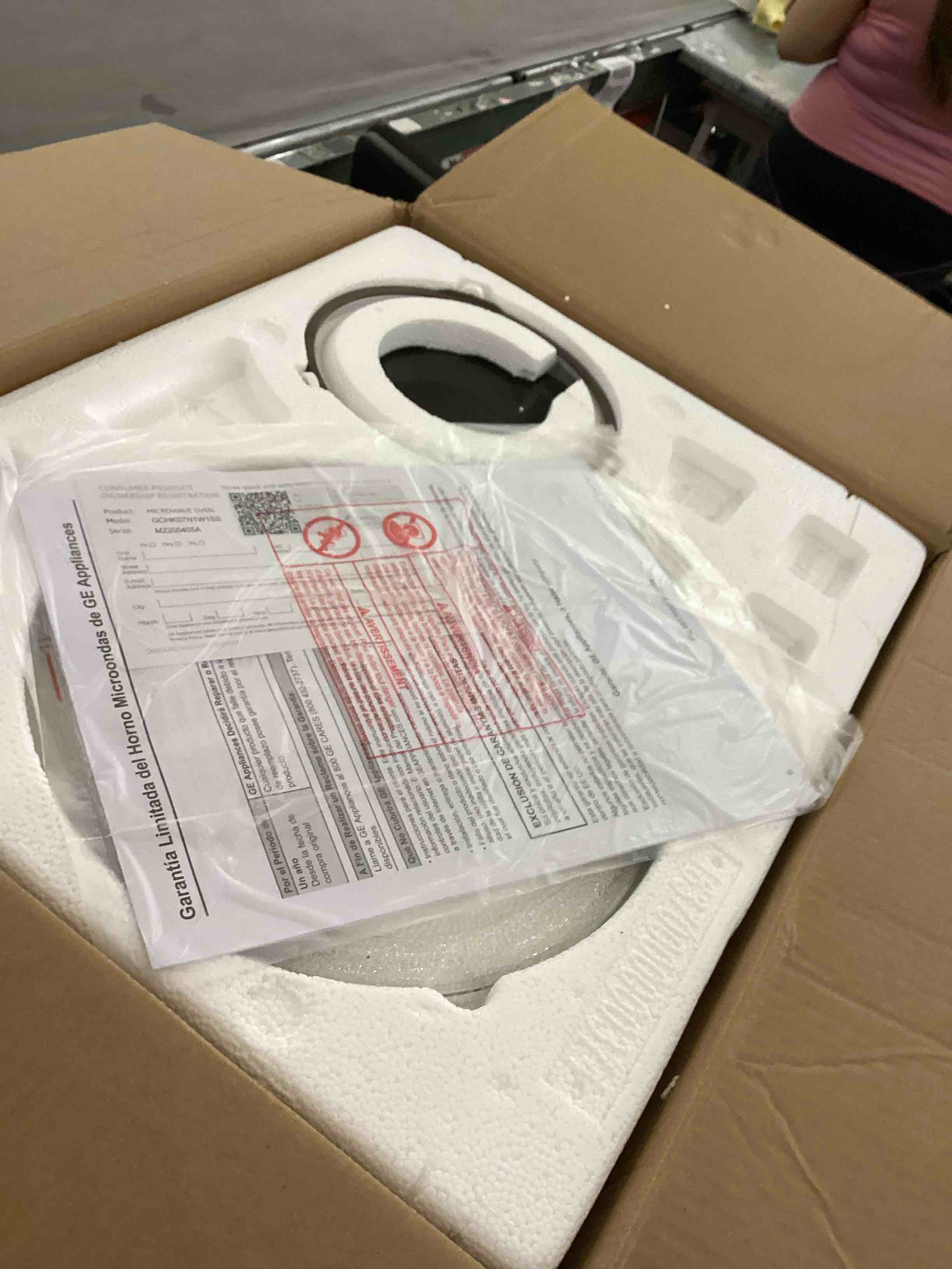 https://s3.amazonaws.com/lotting-images-prod/bidfta/PPE2544474_1752505404563.jpeg