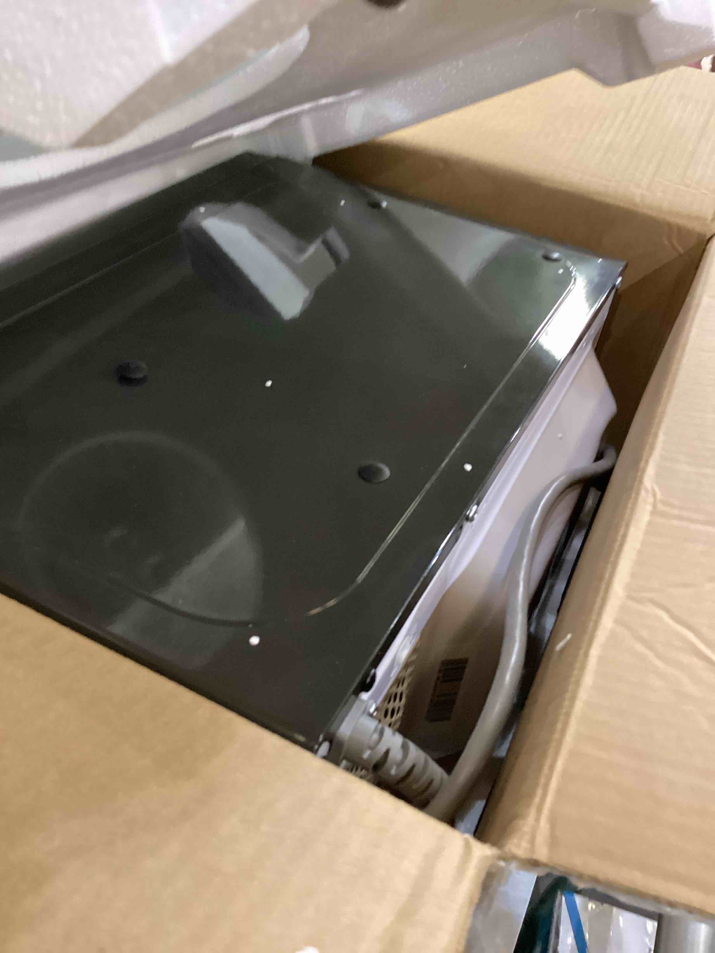 https://s3.amazonaws.com/lotting-images-prod/bidfta/PPE2544474_1752505412867.jpeg