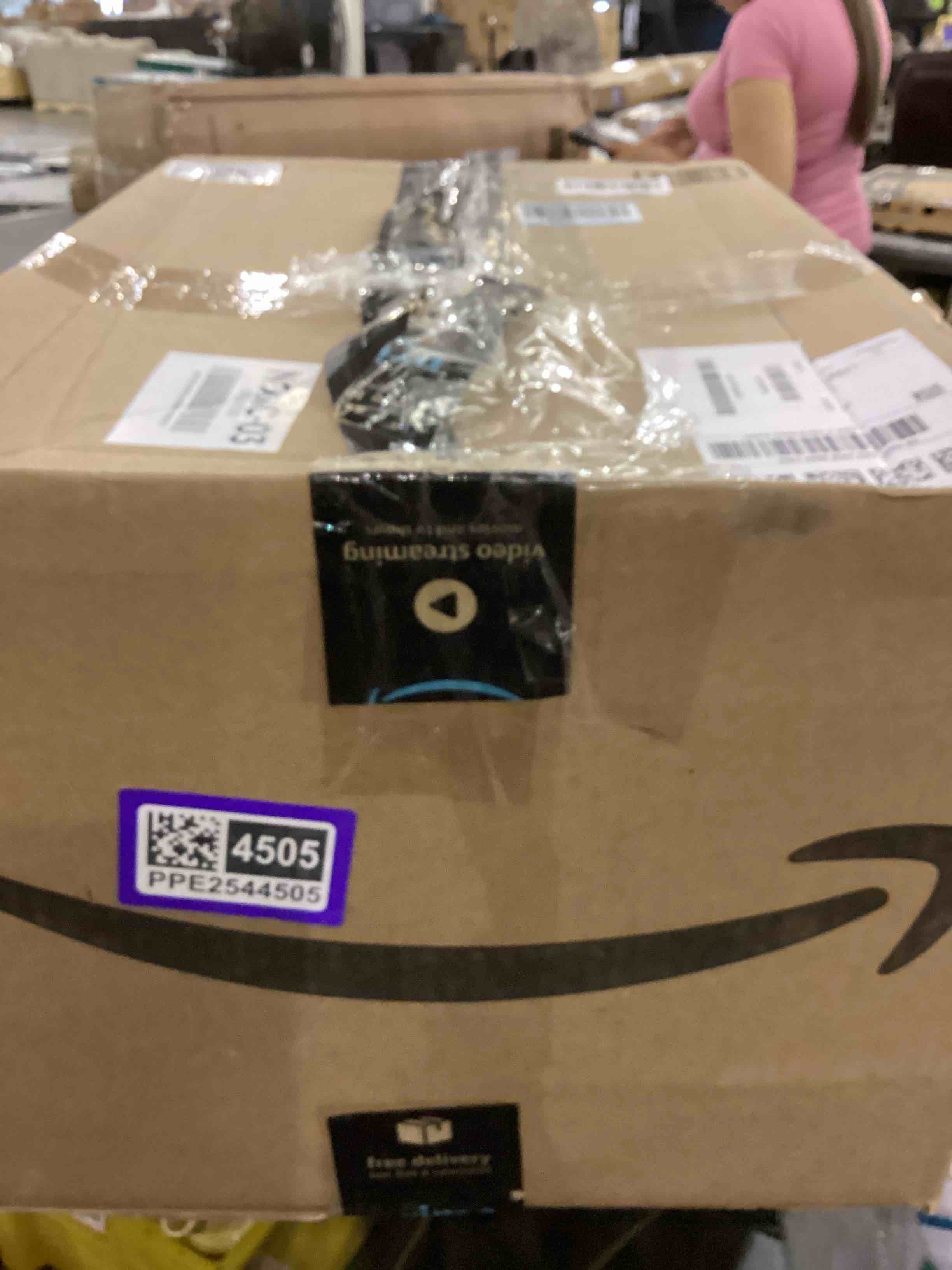 https://s3.amazonaws.com/lotting-images-prod/bidfta/PPE2544505_1752507739424.jpeg