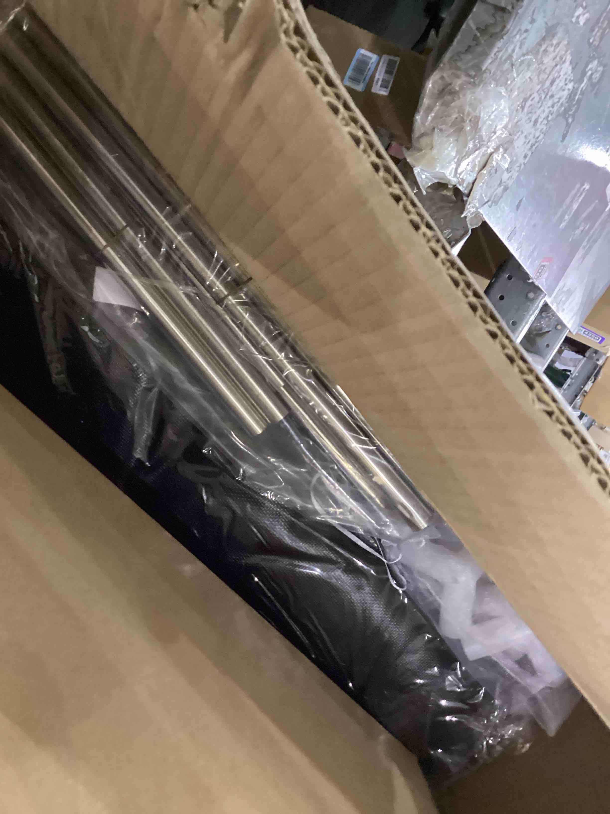 https://s3.amazonaws.com/lotting-images-prod/bidfta/PPE2544510_1752507959358.jpeg