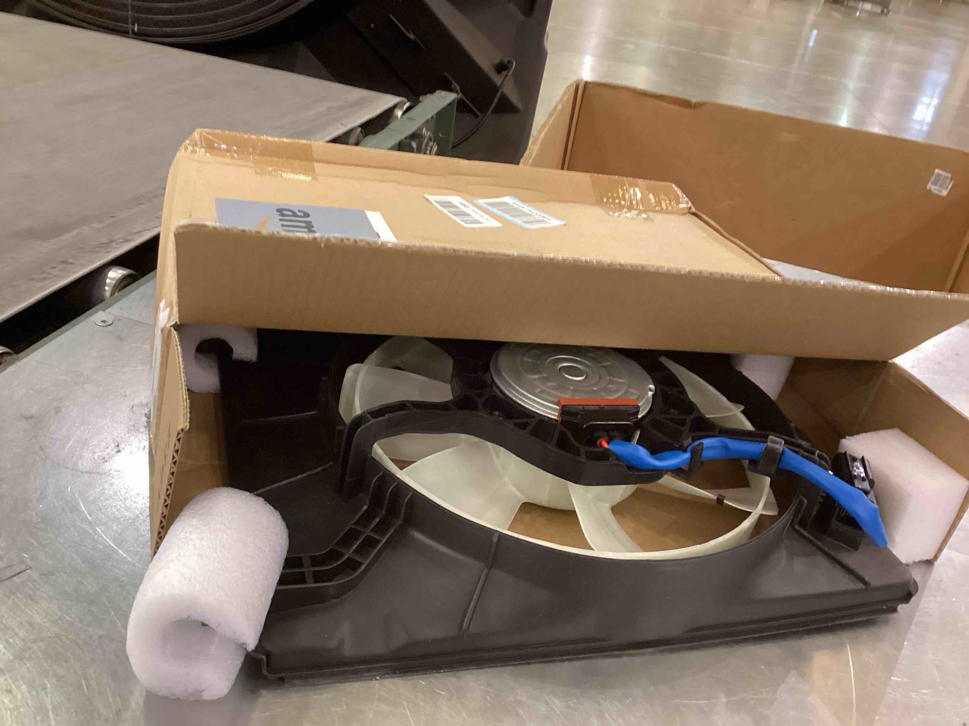 https://s3.amazonaws.com/lotting-images-prod/bidfta/PPE2544523_1752511568788.jpeg