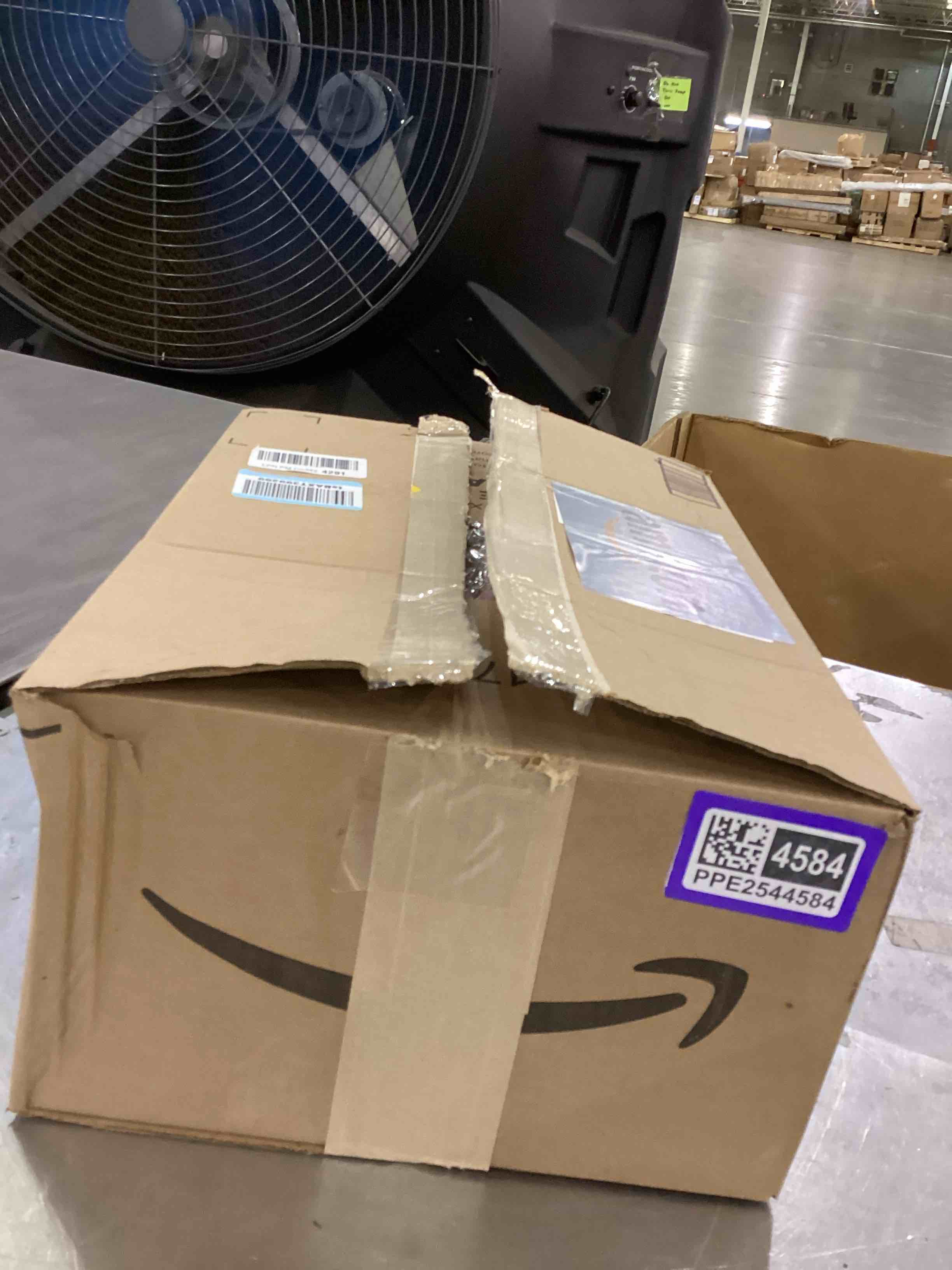 https://s3.amazonaws.com/lotting-images-prod/bidfta/PPE2544584_1752513771142.jpeg