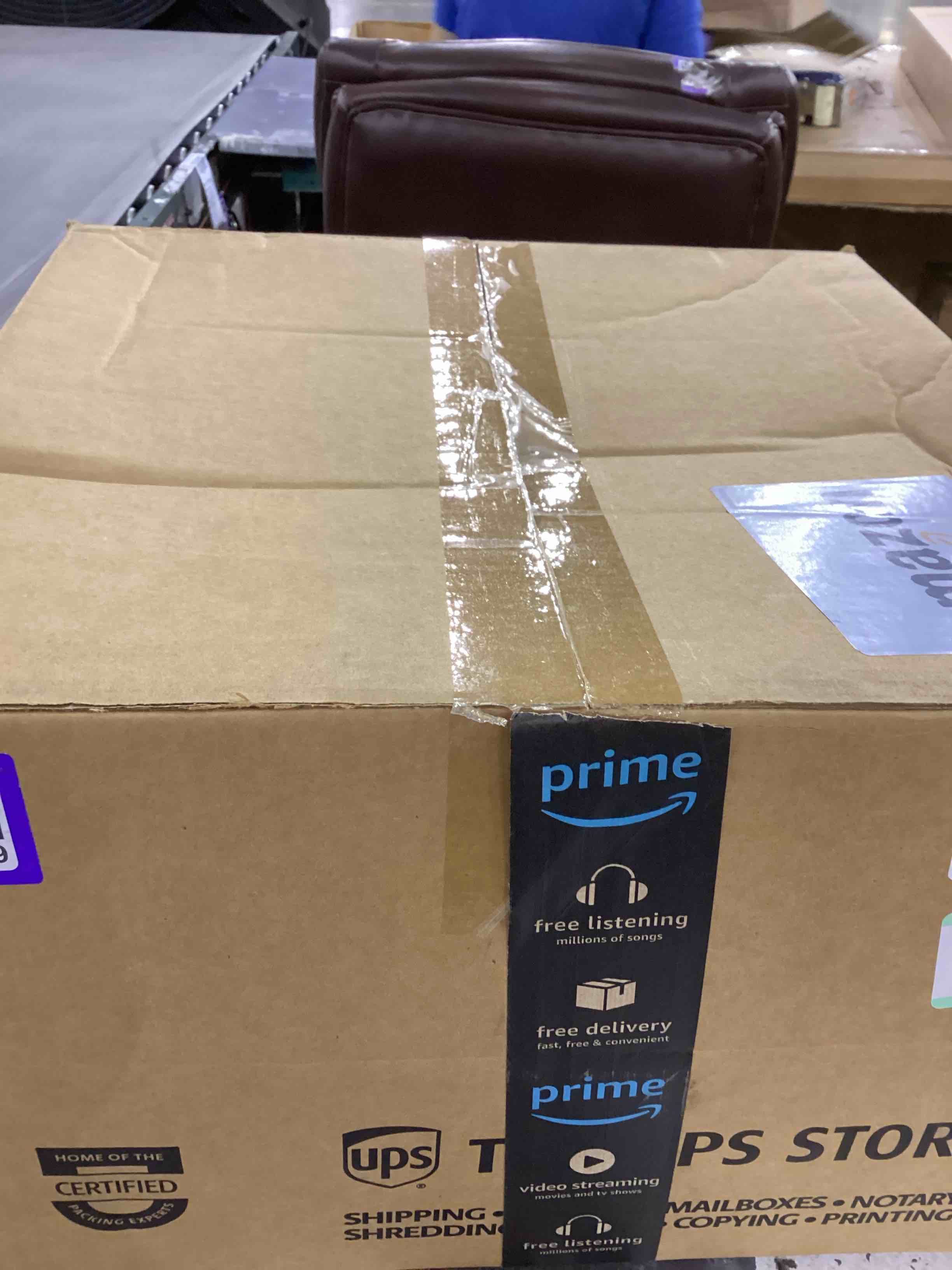 https://s3.amazonaws.com/lotting-images-prod/bidfta/PPE2544669_1752578511596.jpeg