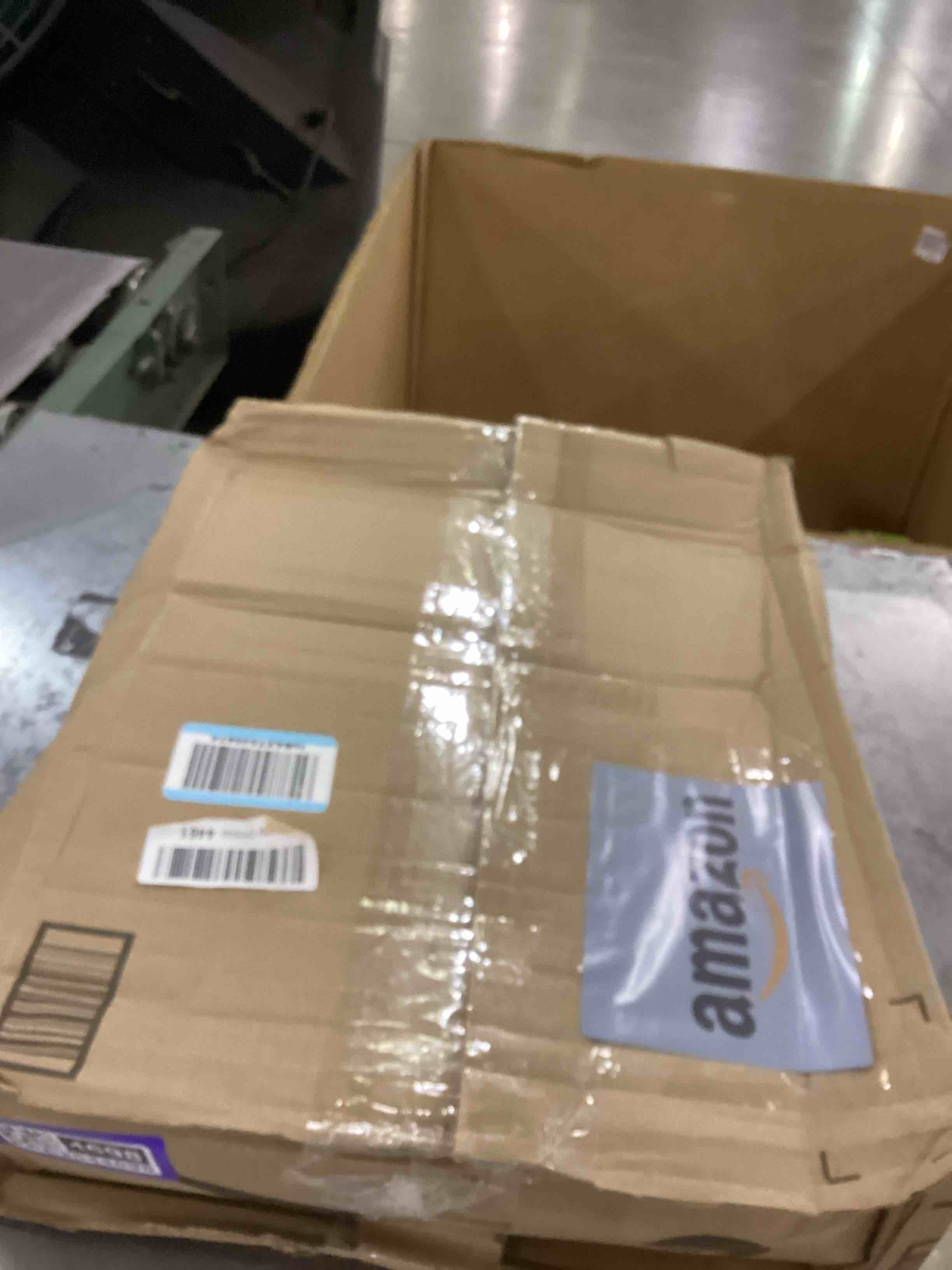 https://s3.amazonaws.com/lotting-images-prod/bidfta/PPE2544698_1752517866513.jpeg
