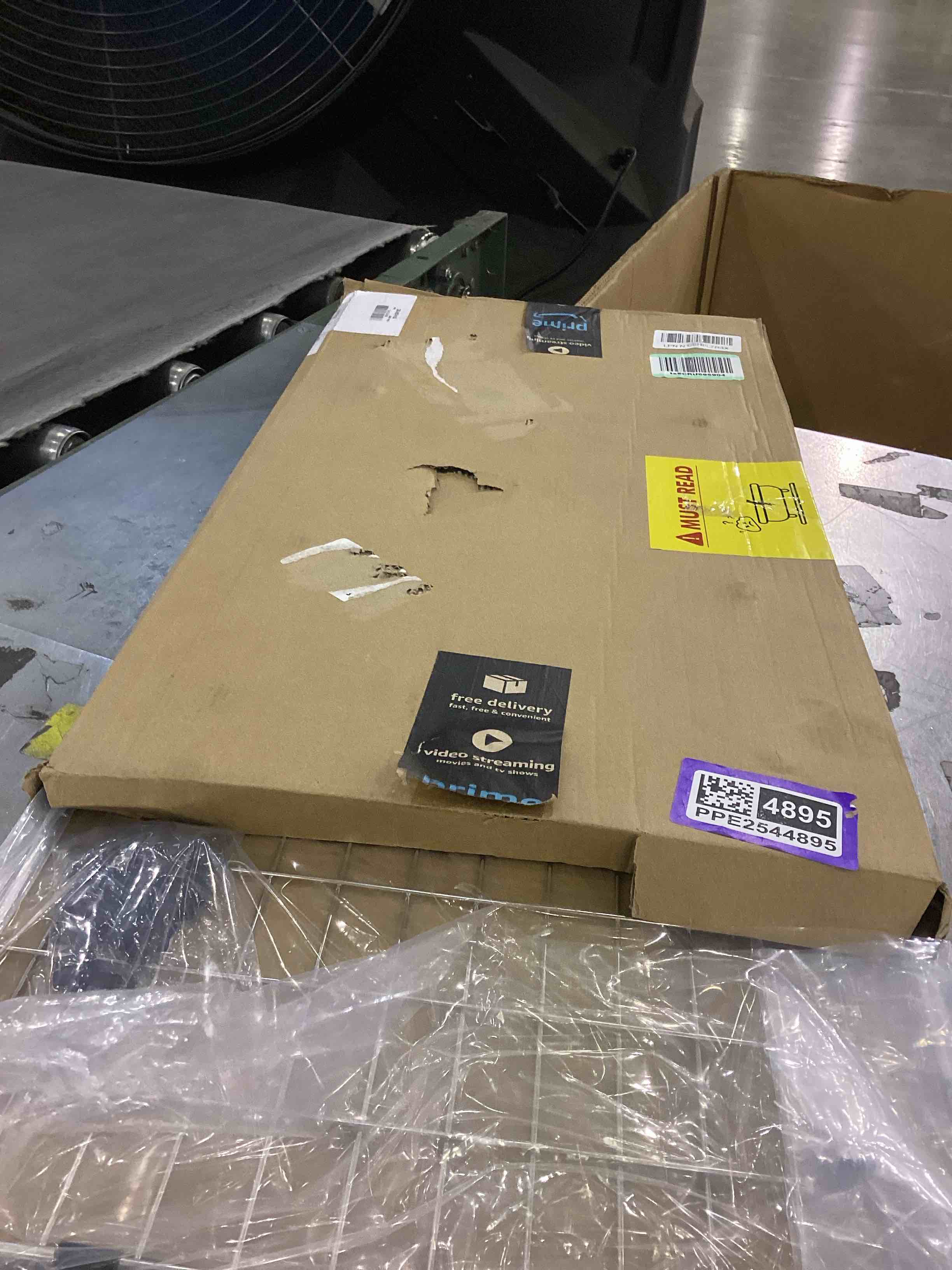 https://s3.amazonaws.com/lotting-images-prod/bidfta/PPE2544895_1752580042223.jpeg
