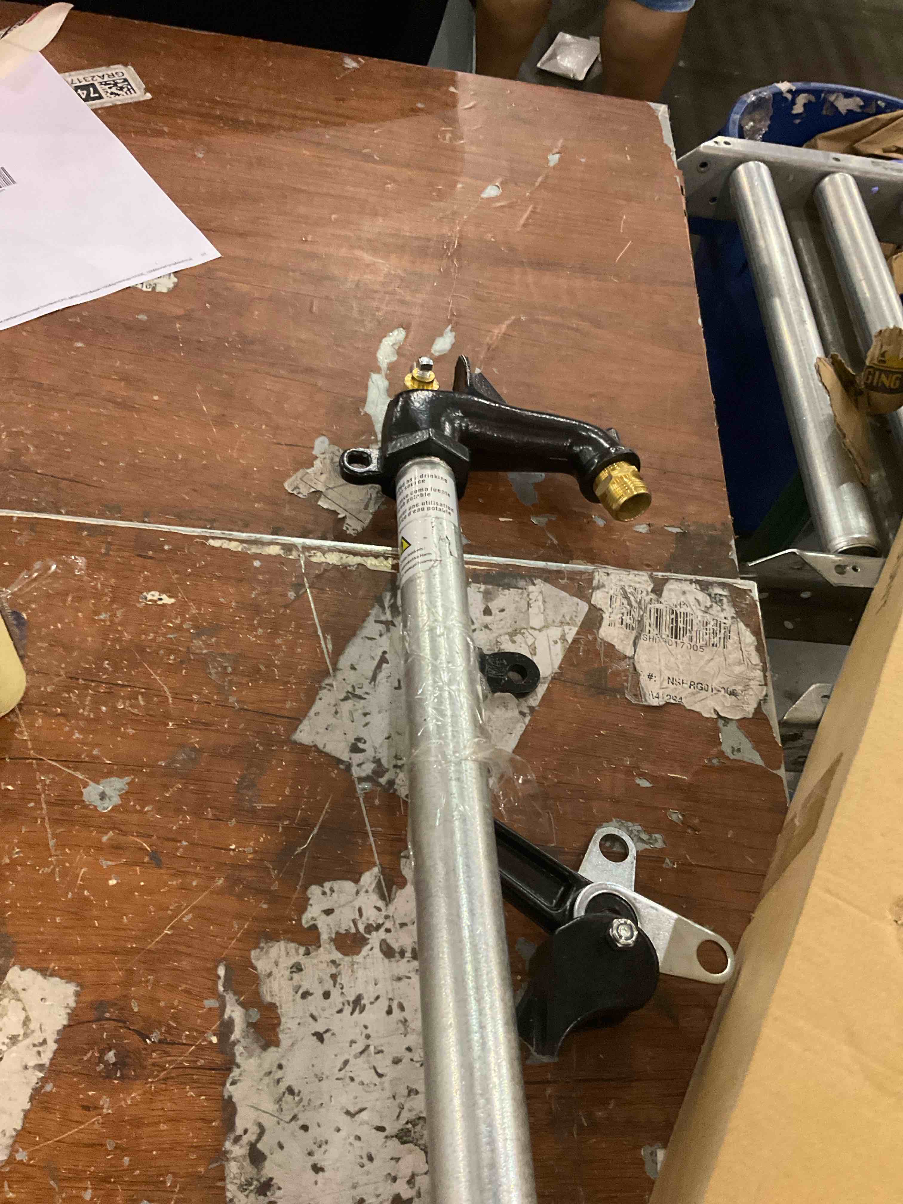 https://s3.amazonaws.com/lotting-images-prod/bidfta/PPE2545005_1751890162443.jpeg