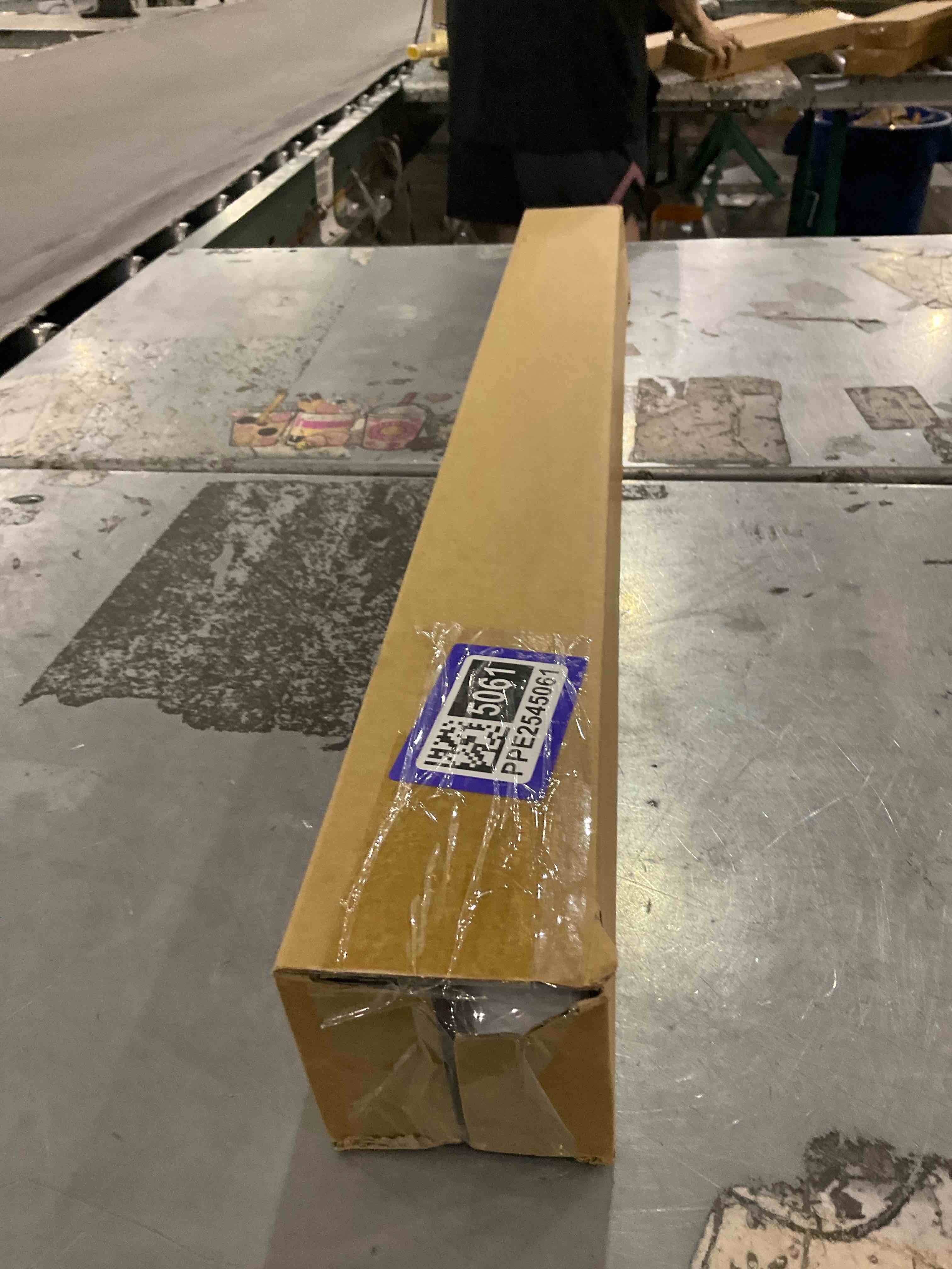 https://s3.amazonaws.com/lotting-images-prod/bidfta/PPE2545064_1751891064848.jpeg