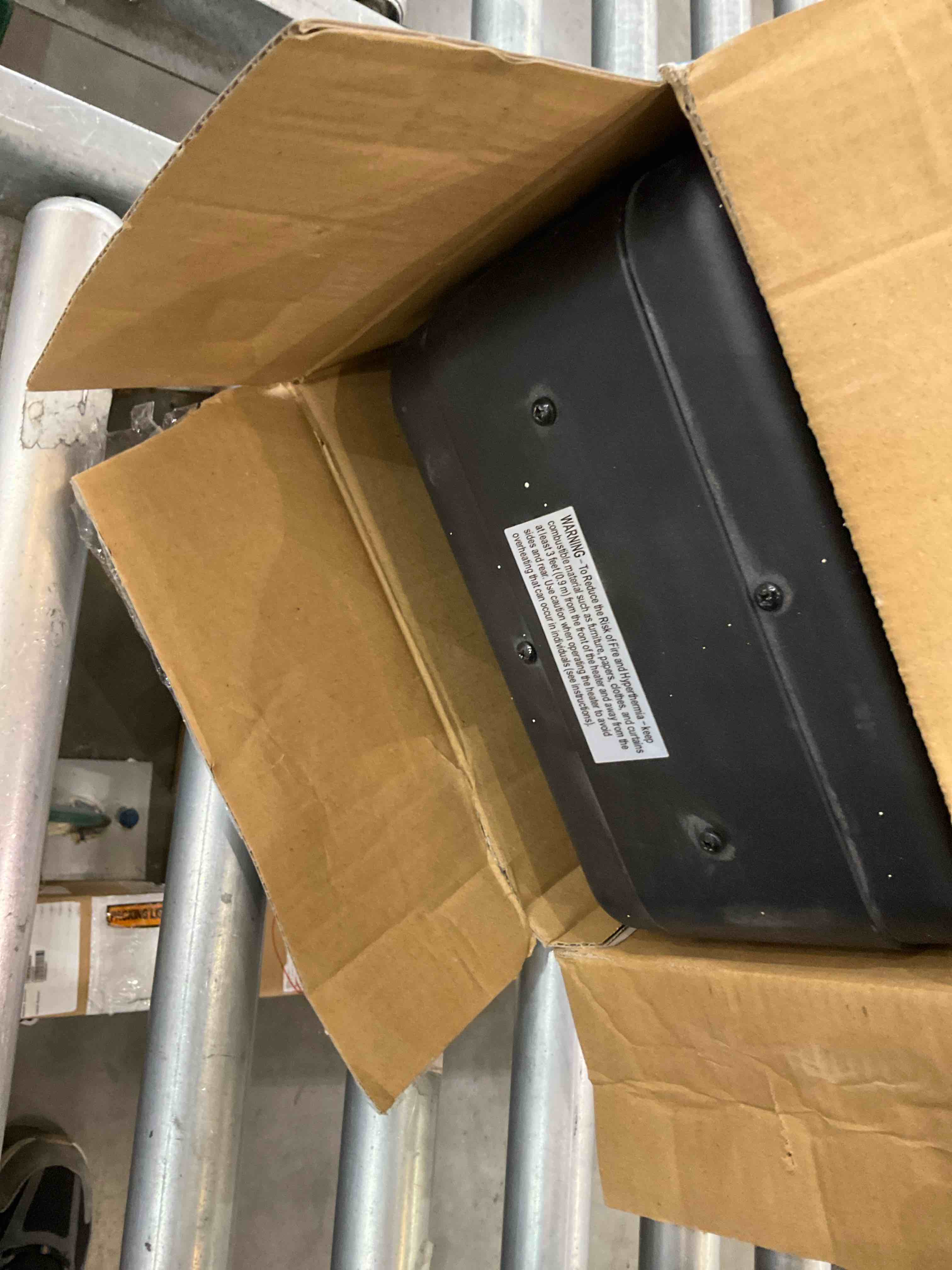 https://s3.amazonaws.com/lotting-images-prod/bidfta/PPE2545193_1751896703914.jpeg