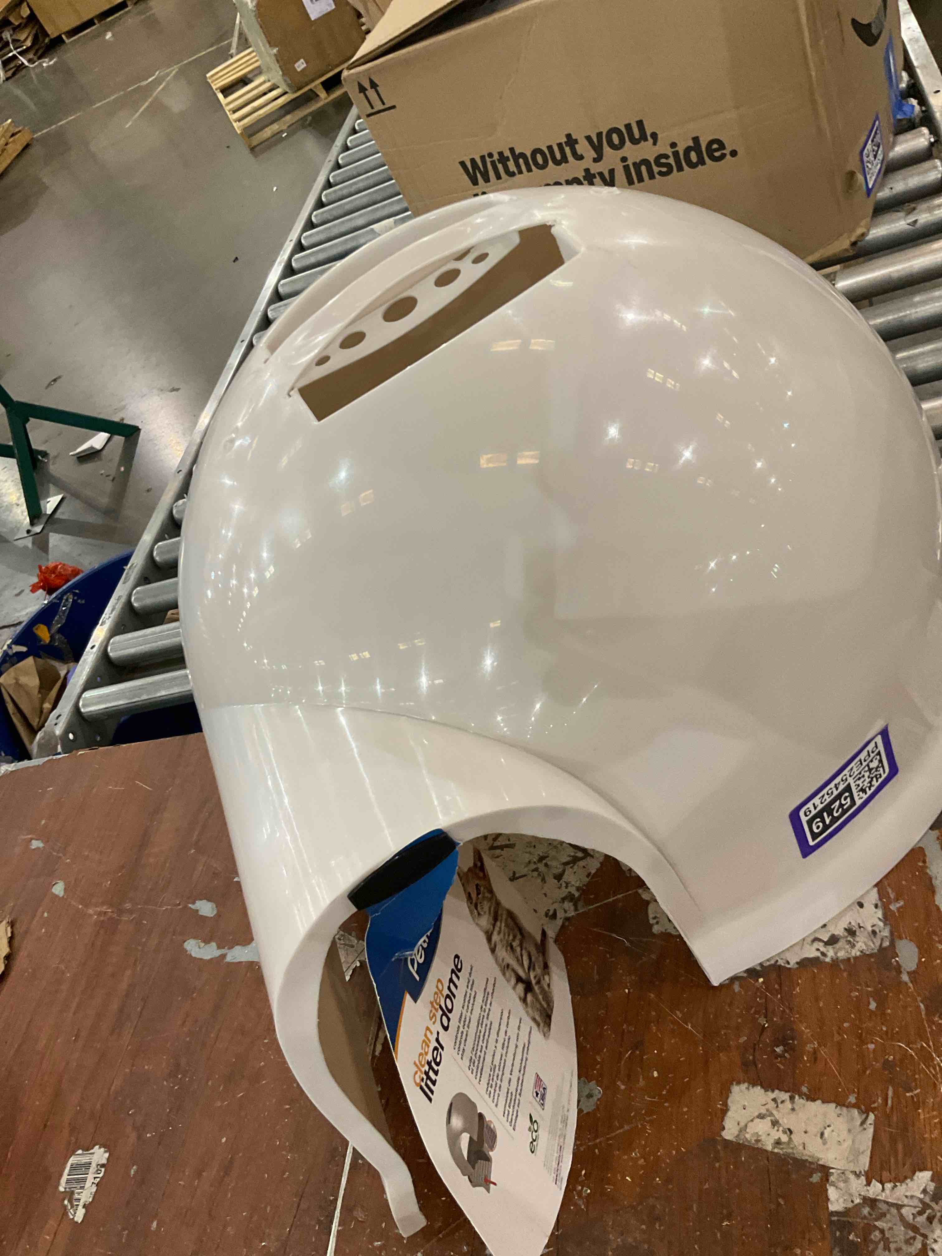 https://s3.amazonaws.com/lotting-images-prod/bidfta/PPE2545219_1751896647034.jpeg