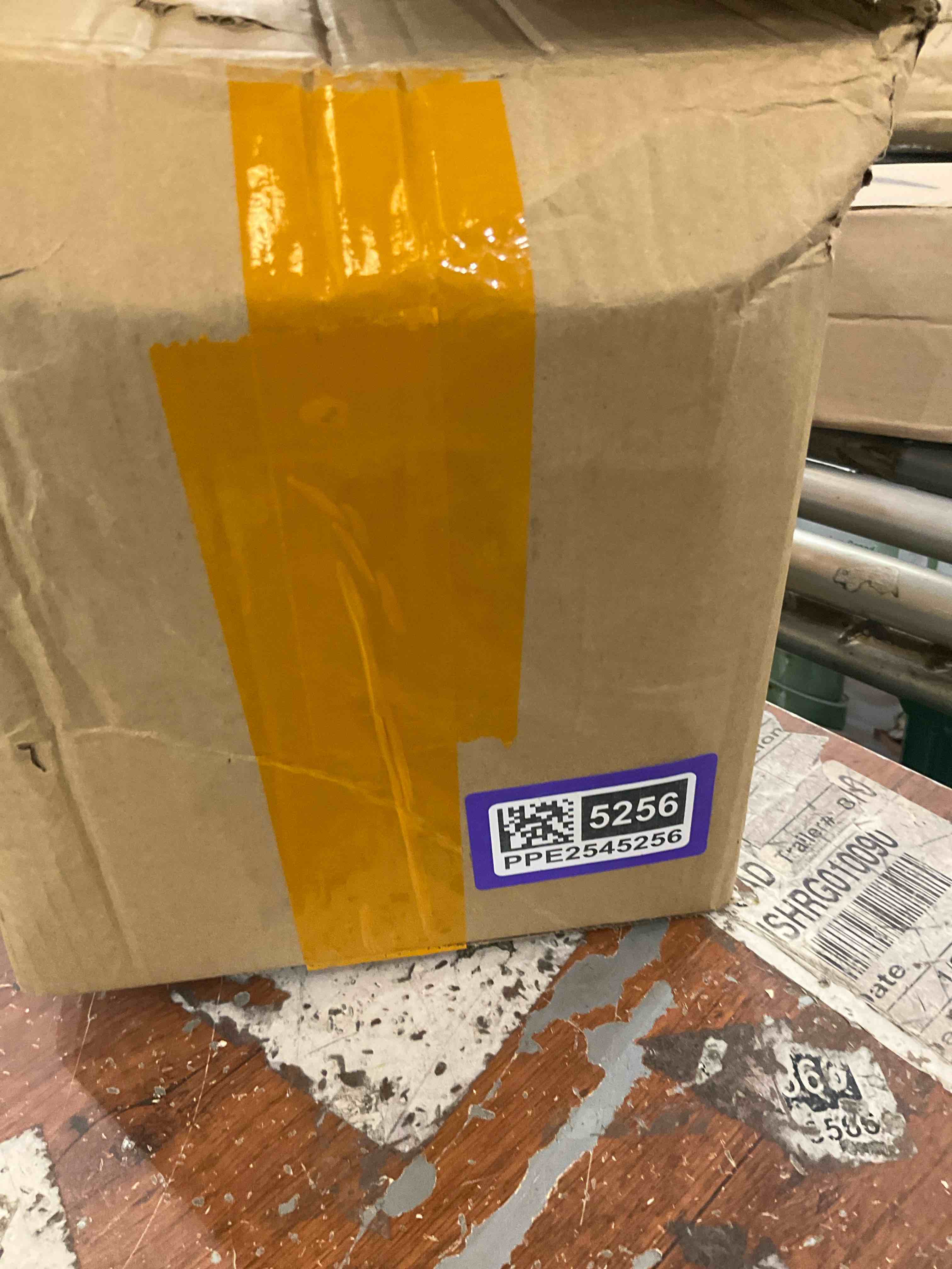 https://s3.amazonaws.com/lotting-images-prod/bidfta/PPE2545256_1751899783362.jpeg