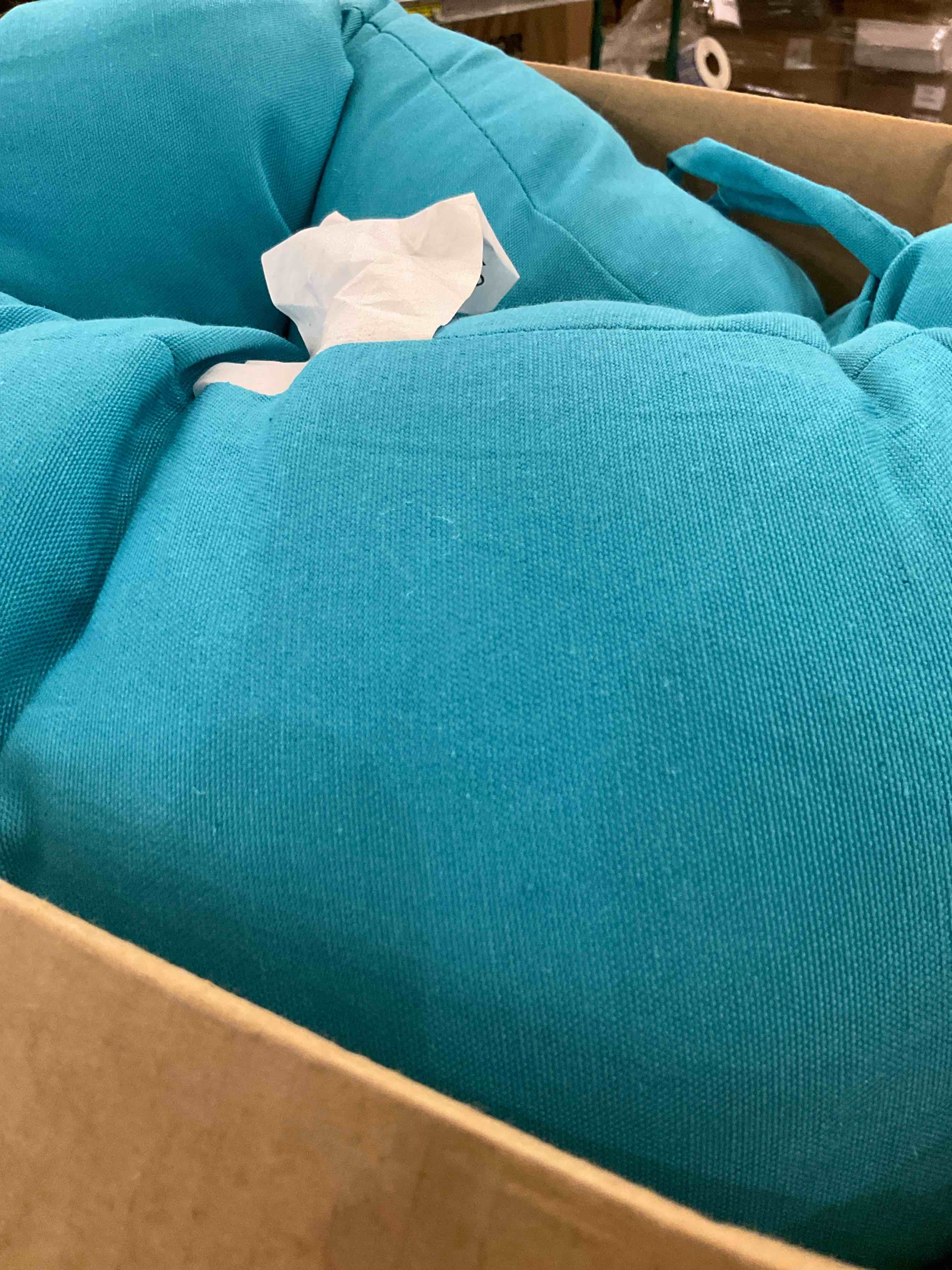 https://s3.amazonaws.com/lotting-images-prod/bidfta/PPE2545581_1751989405912.jpeg