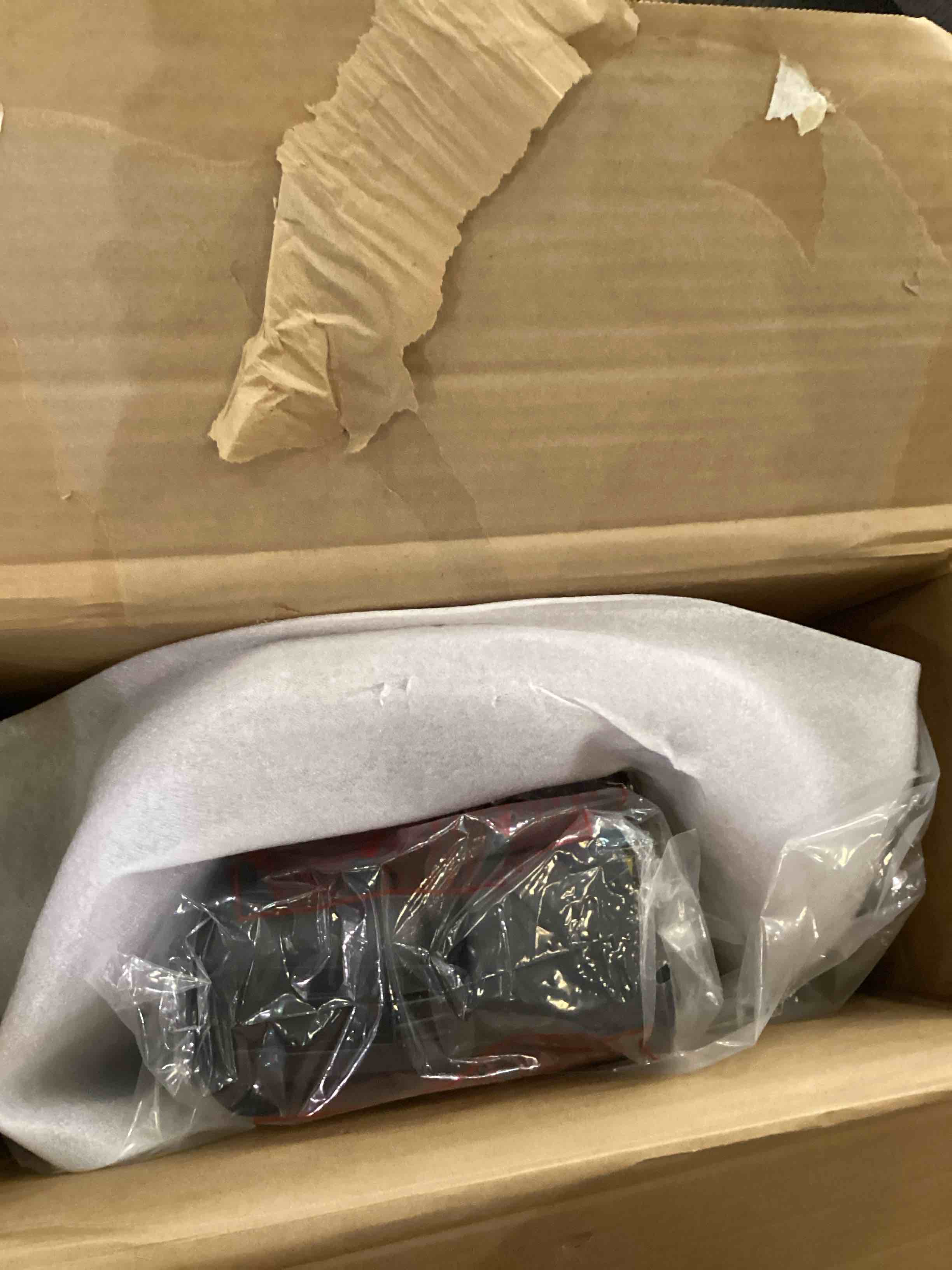 https://s3.amazonaws.com/lotting-images-prod/bidfta/PPE2545720_1752676637511.jpeg