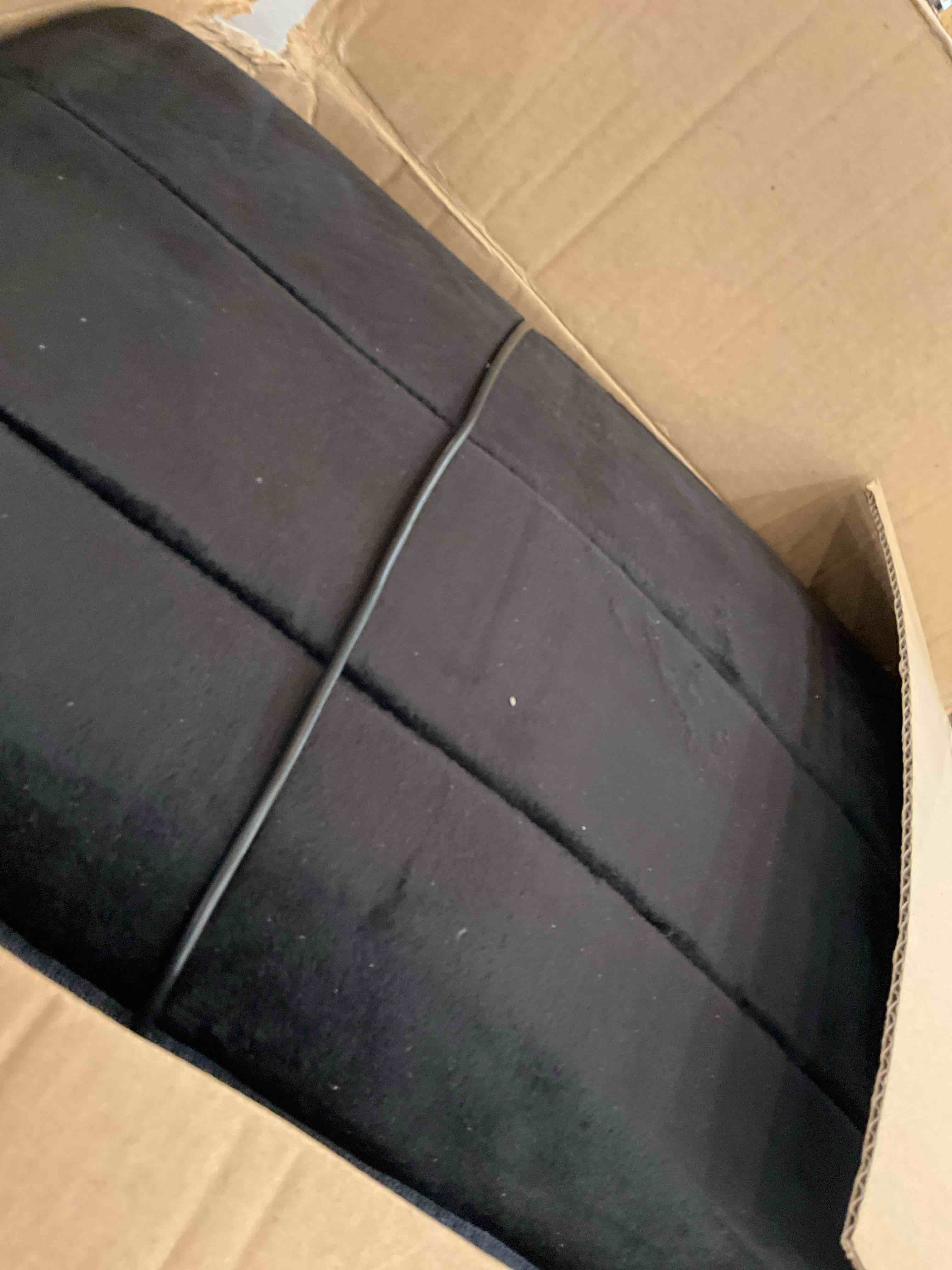https://s3.amazonaws.com/lotting-images-prod/bidfta/PPE2545751_1751997209152.jpeg
